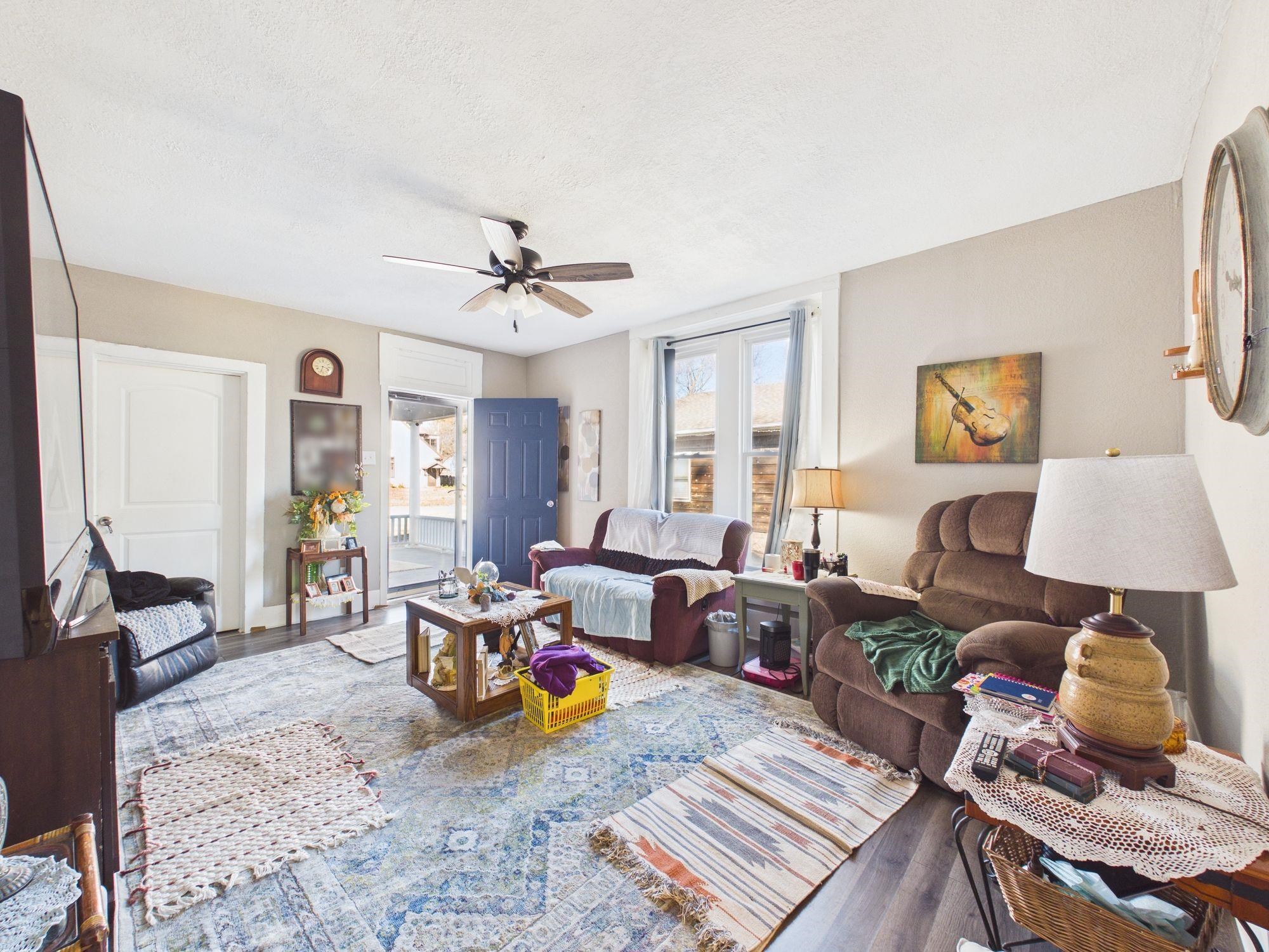 722 W Harvey Avenue Wellington KS 67152