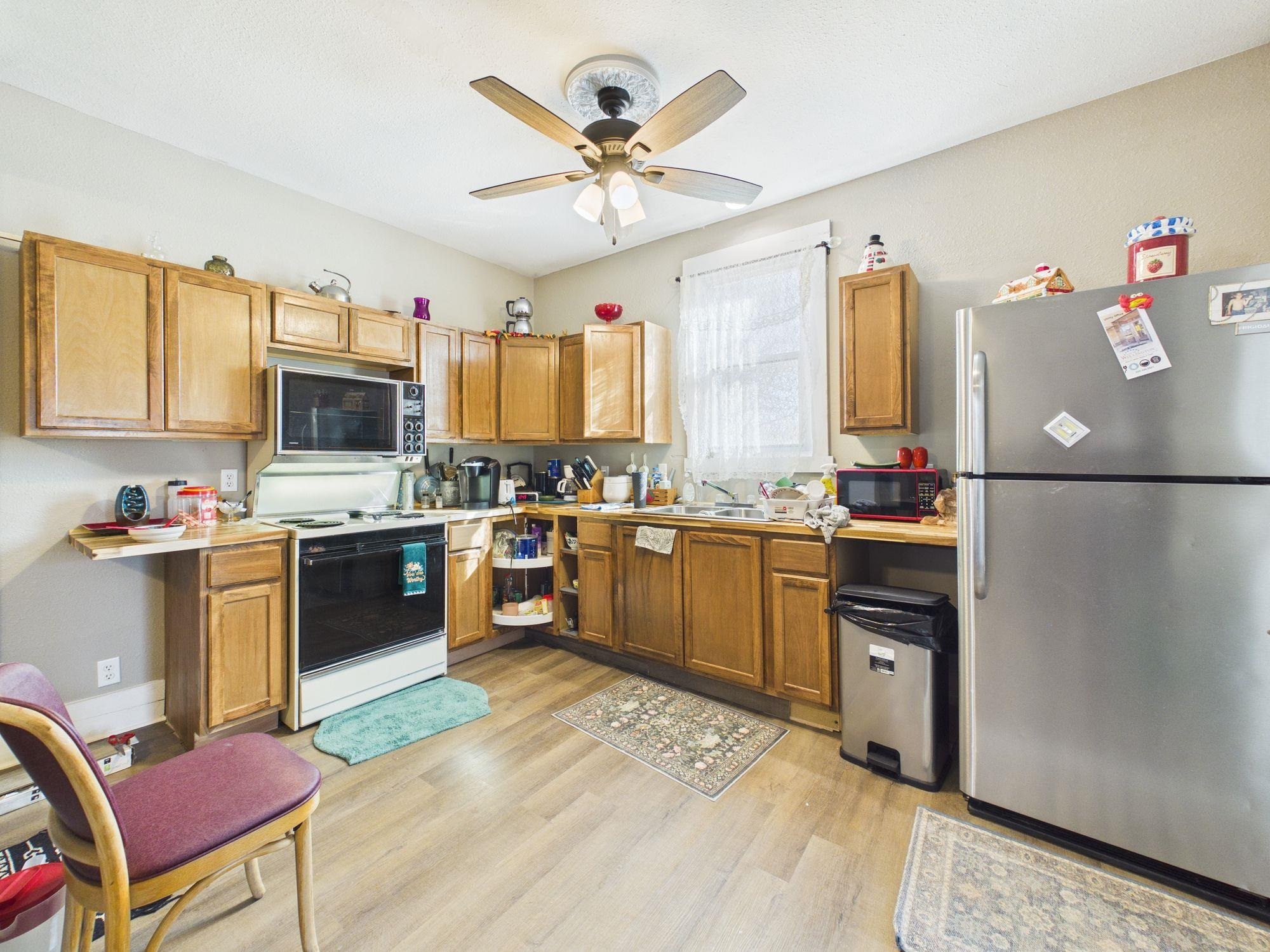 722 W Harvey Avenue Wellington KS 67152