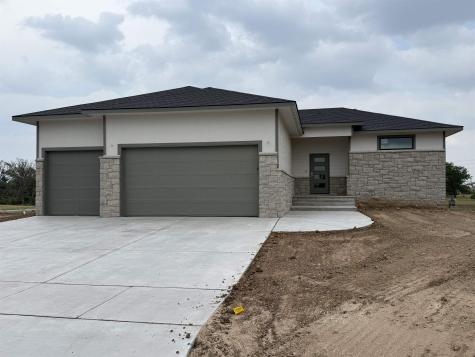 946 N Main Goddard KS 67052