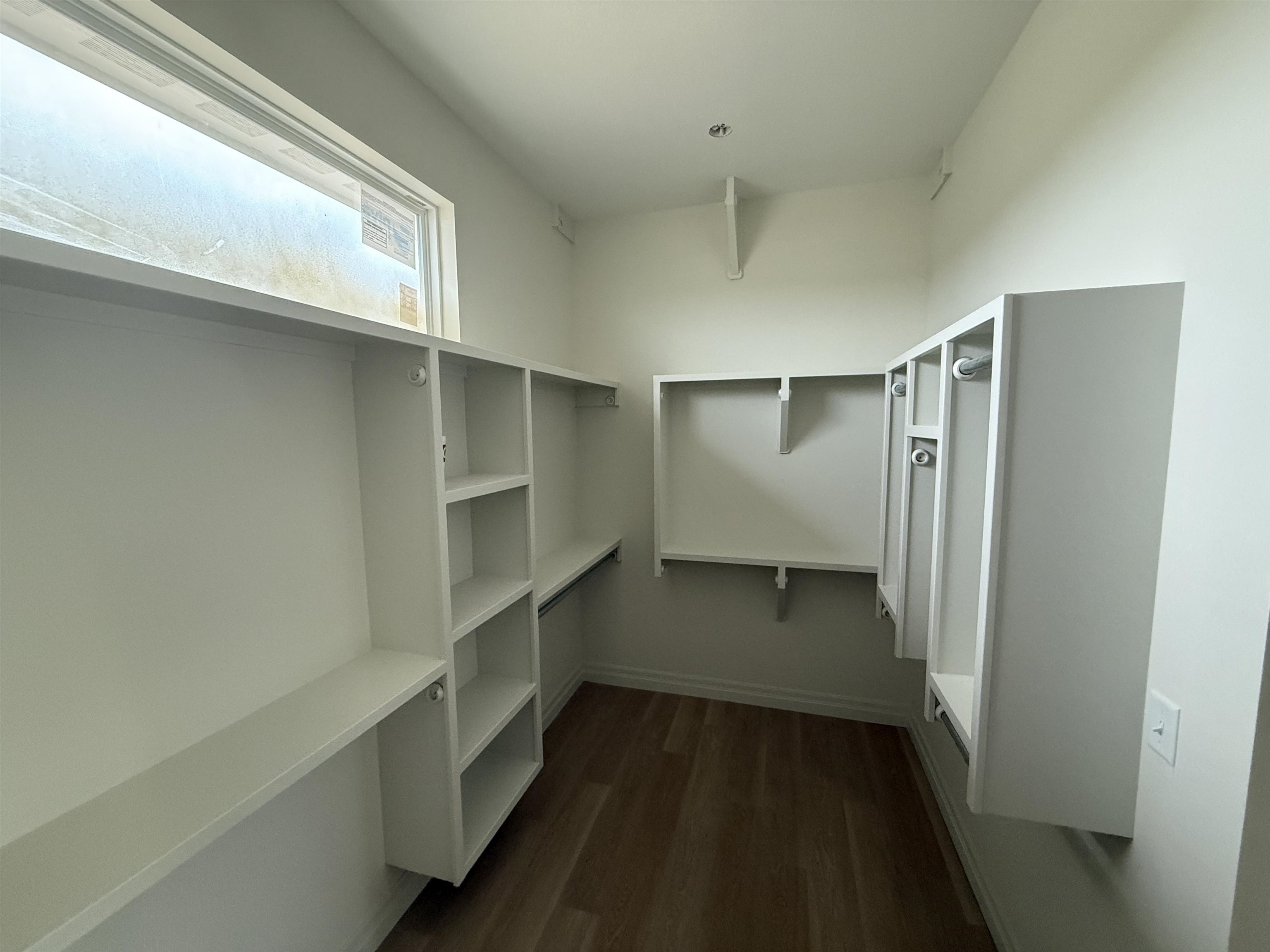 946 N Main Goddard KS 67052