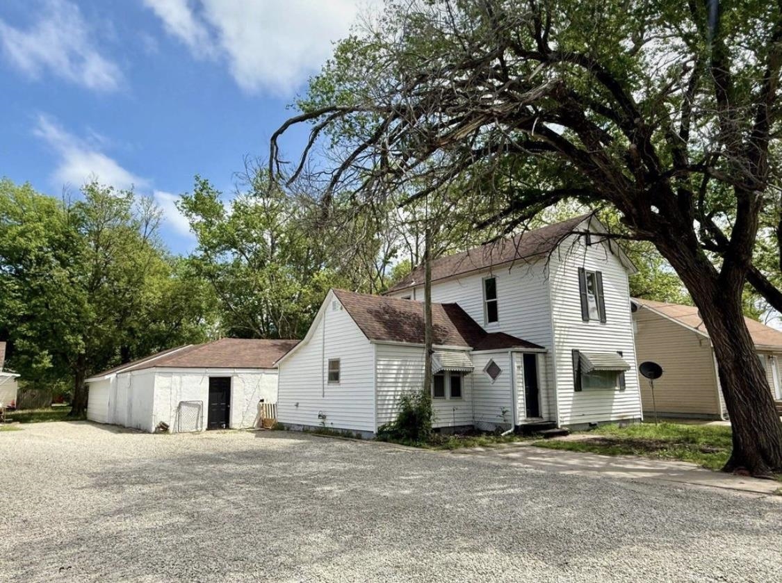 401 N Park Street Wellington KS 67152