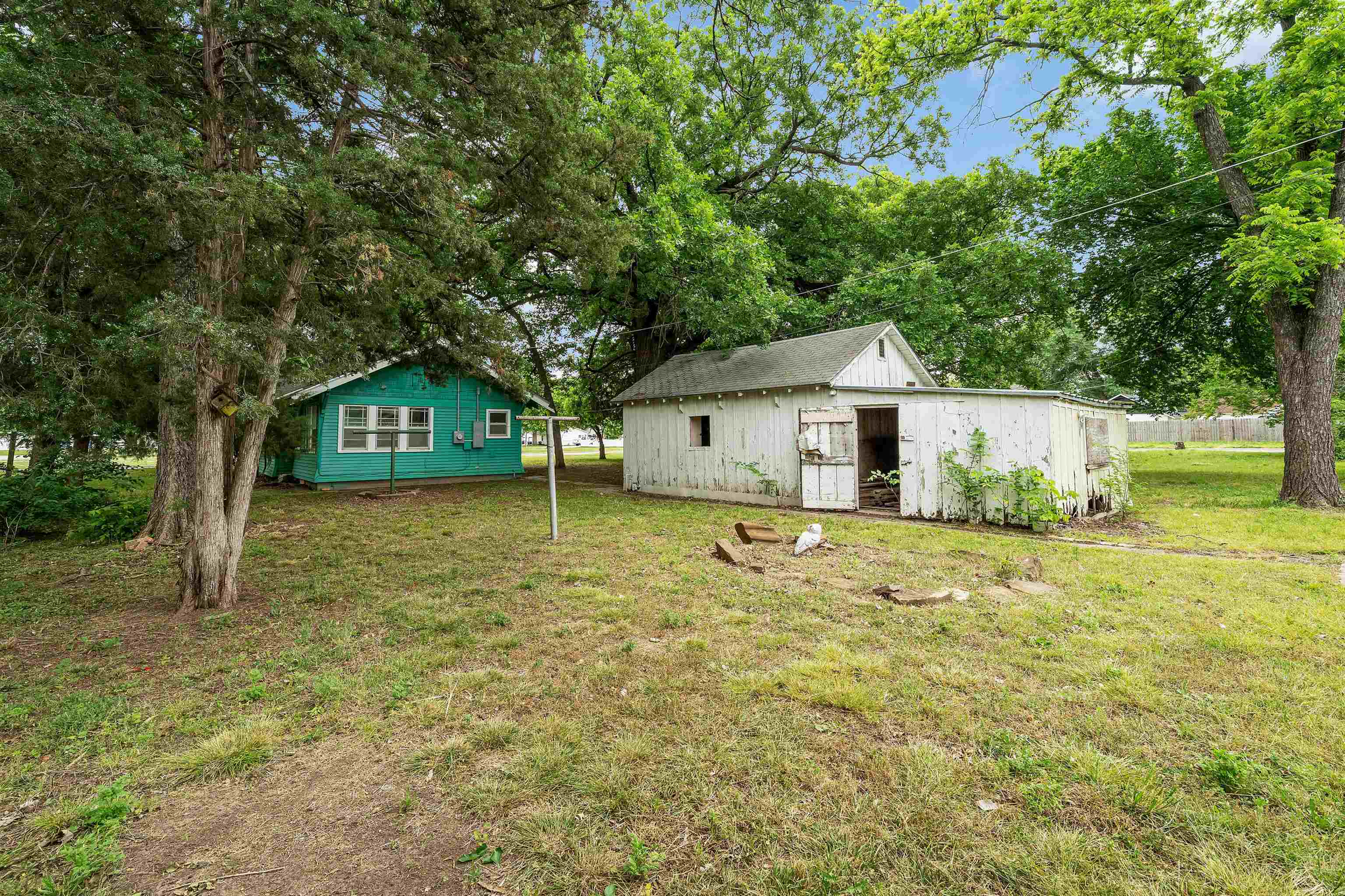 907 N Taylor El Dorado KS 67042
