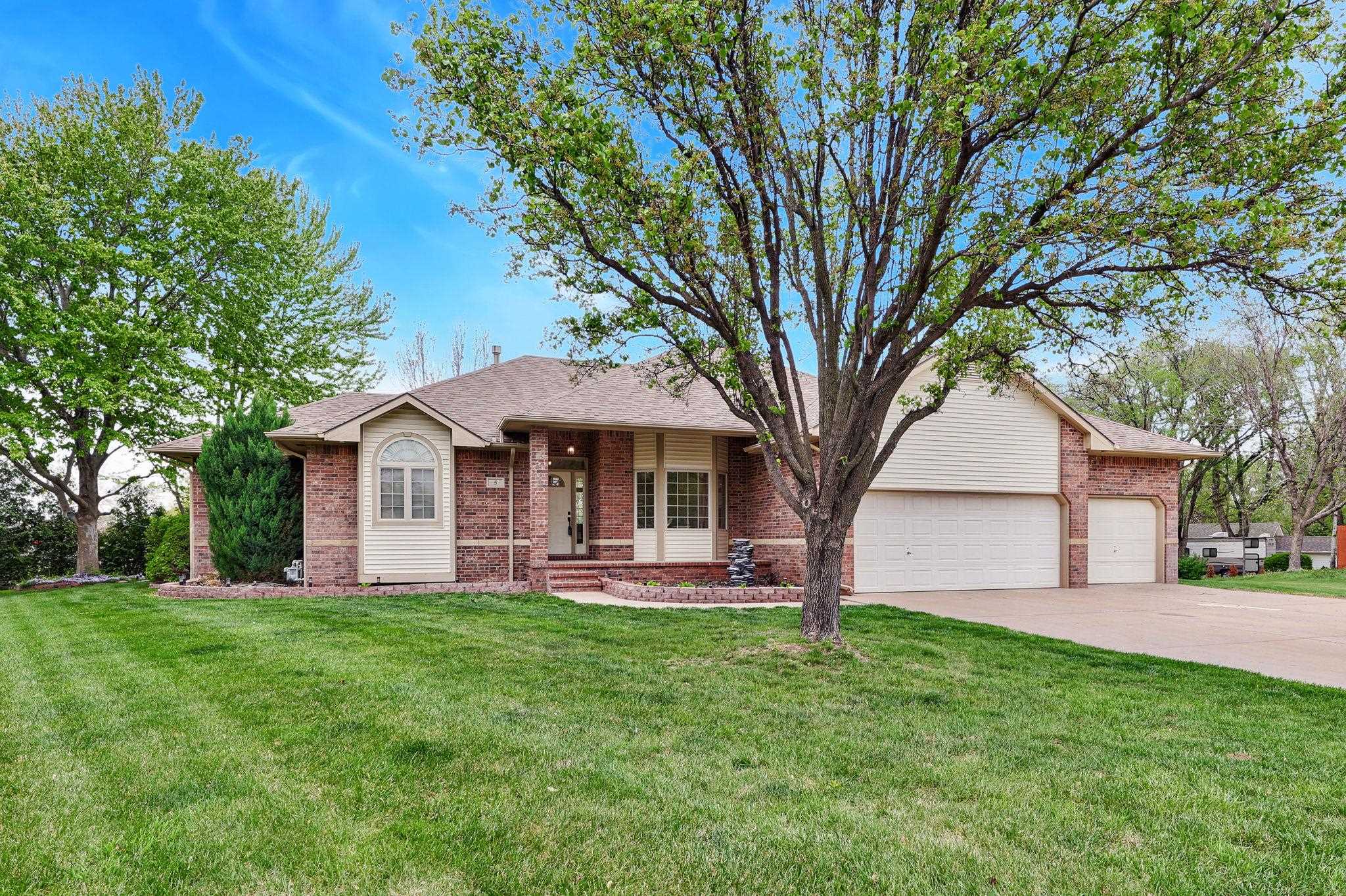 5 Taylor Court Augusta KS 67010
