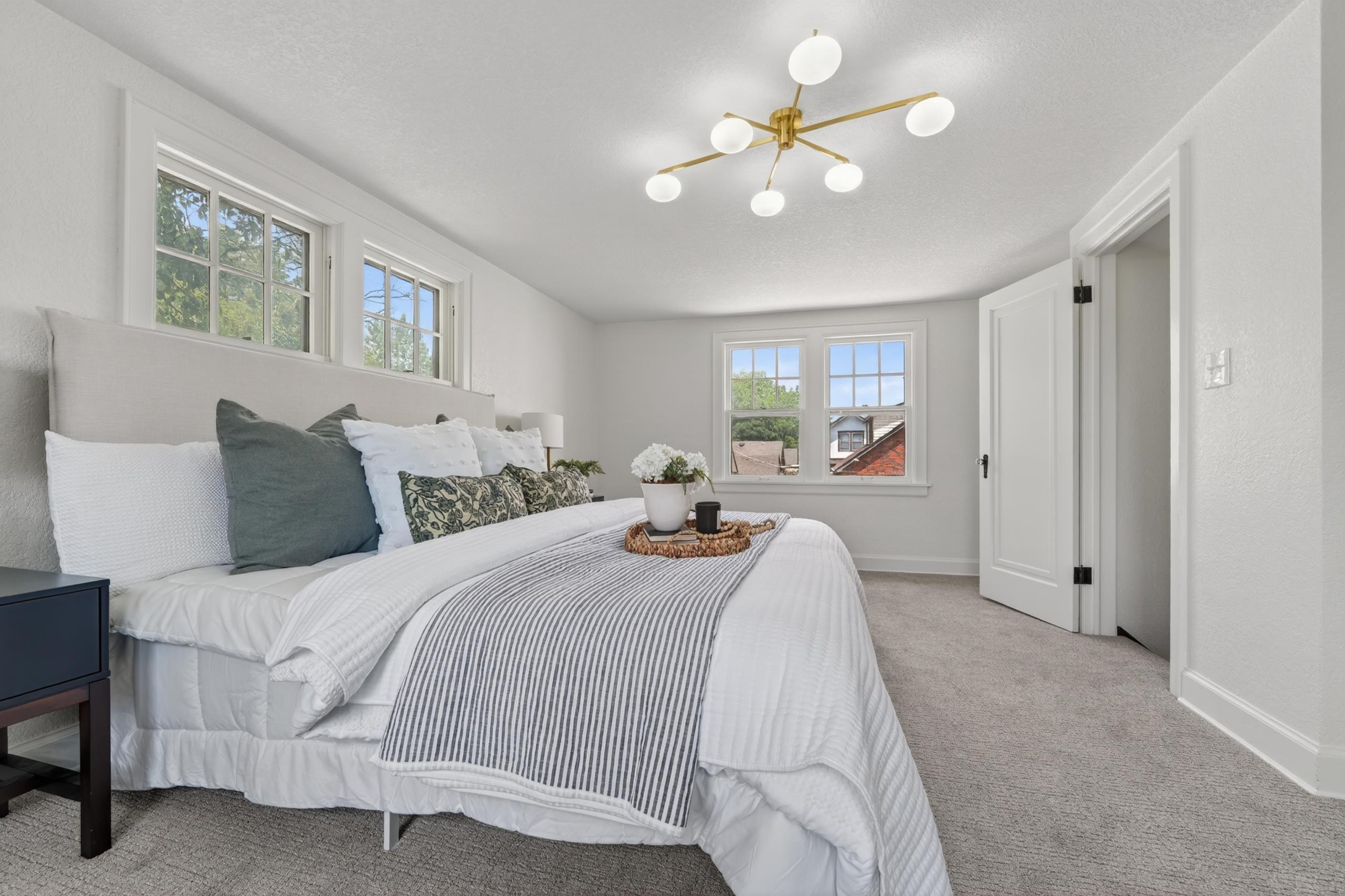 211 N Oliver Wichita KS 67208