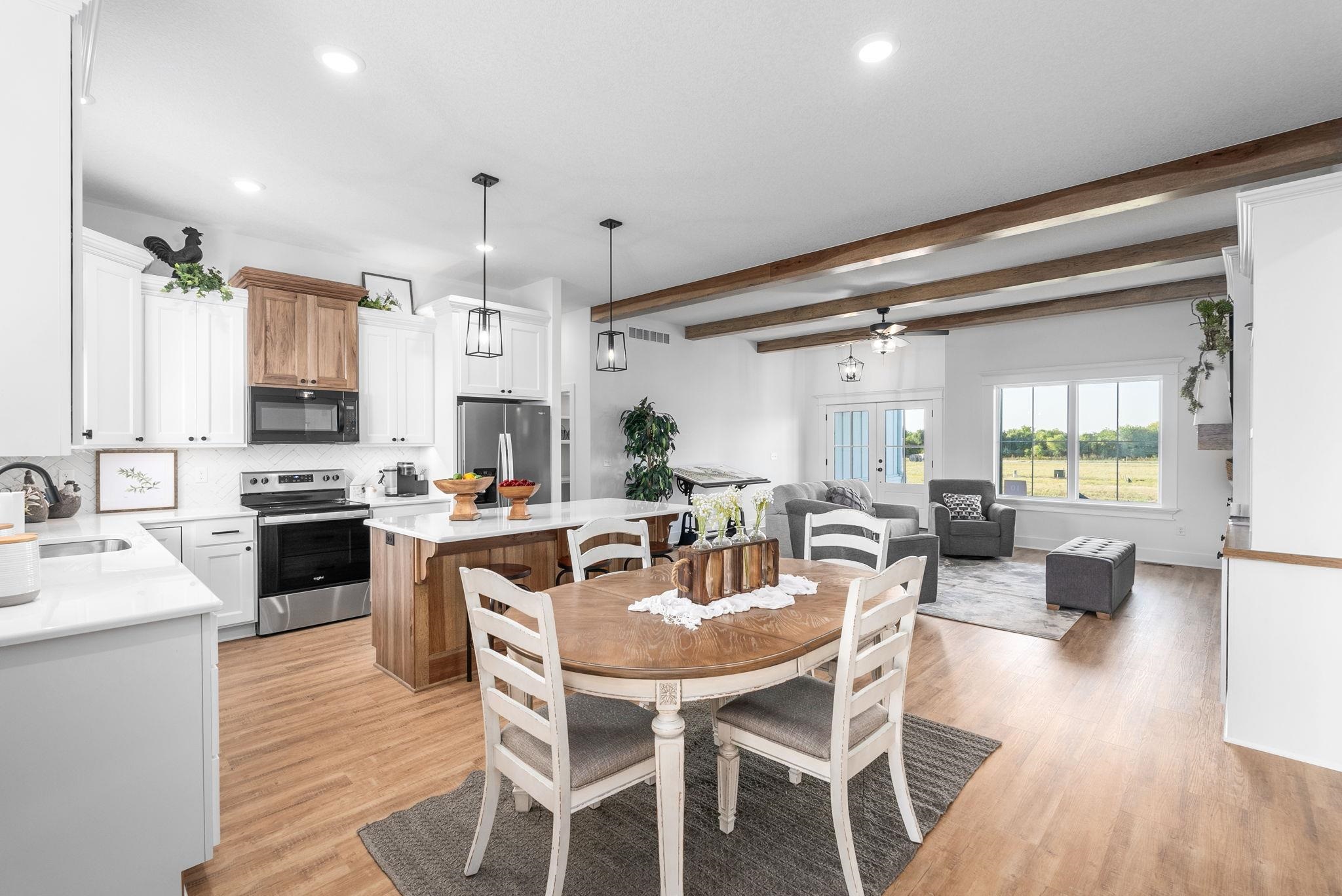 1412 W Cozy Hollow Goddard KS 67052