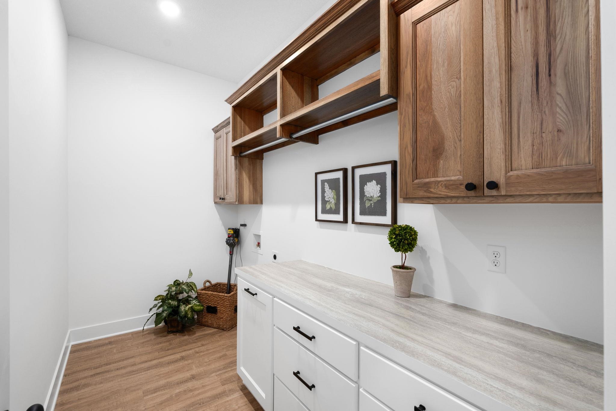 1412 W Cozy Hollow Goddard KS 67052