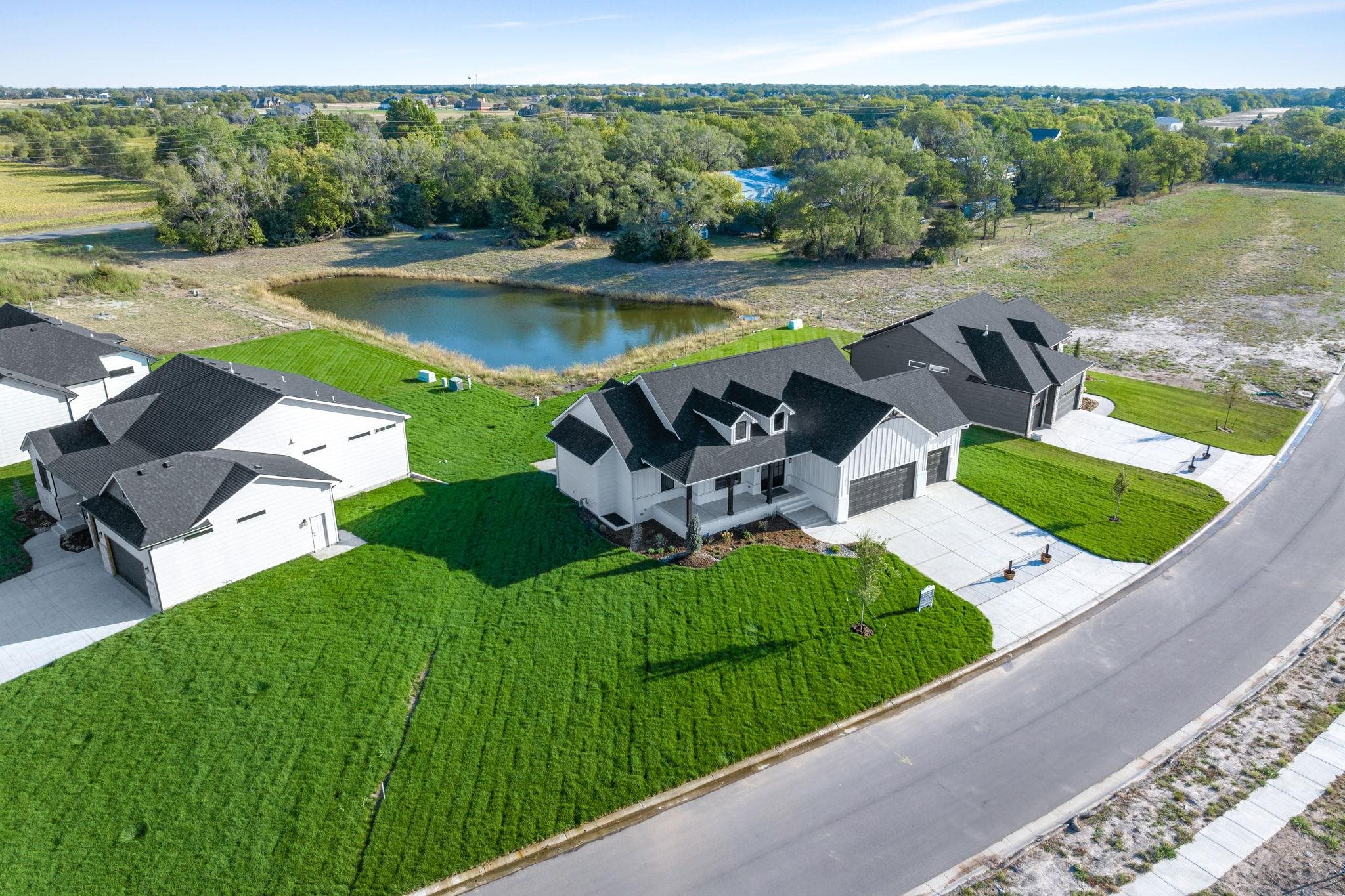 1412 W Cozy Hollow Goddard KS 67052