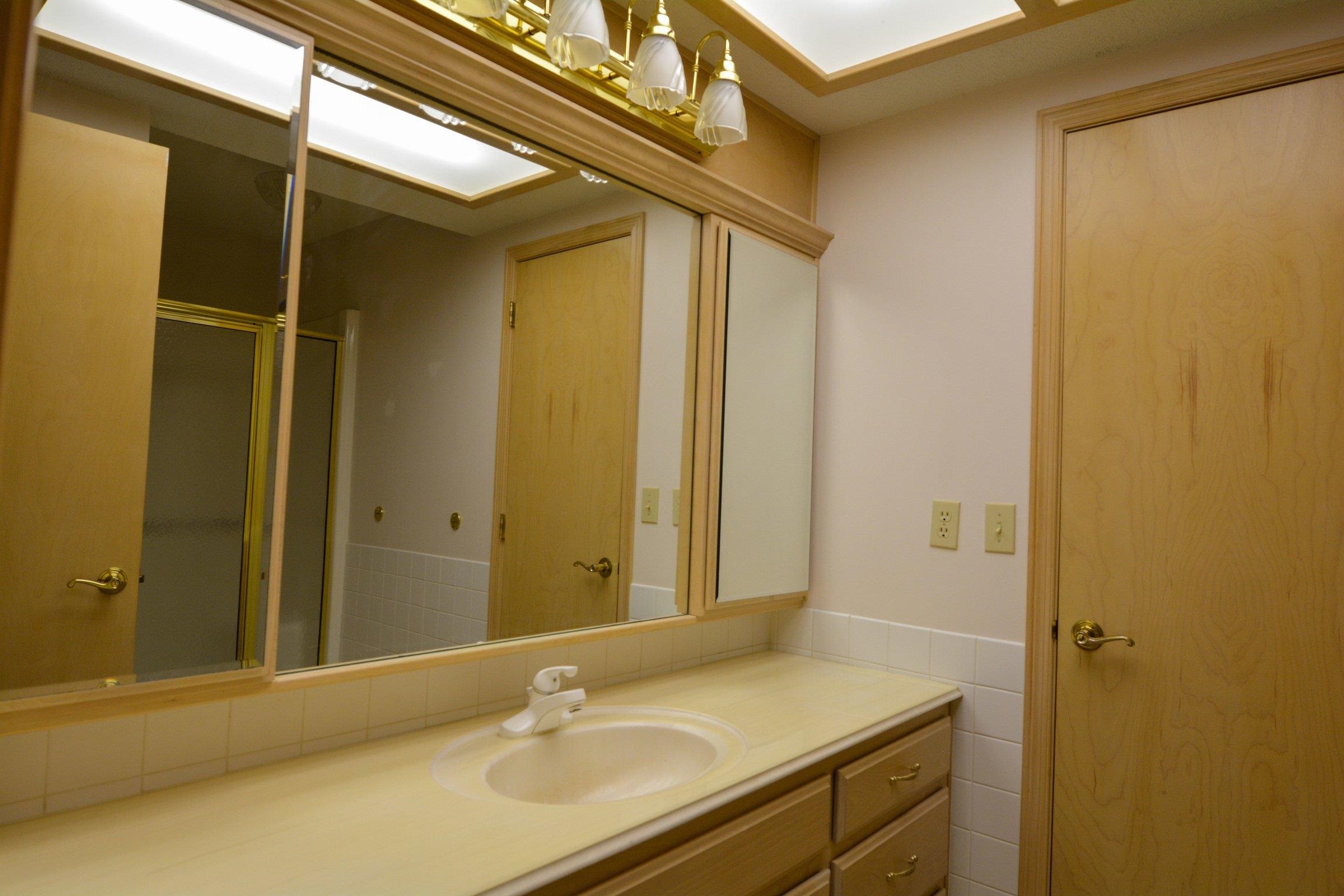 10531 W Millpond Street Wichita KS 67212-5977