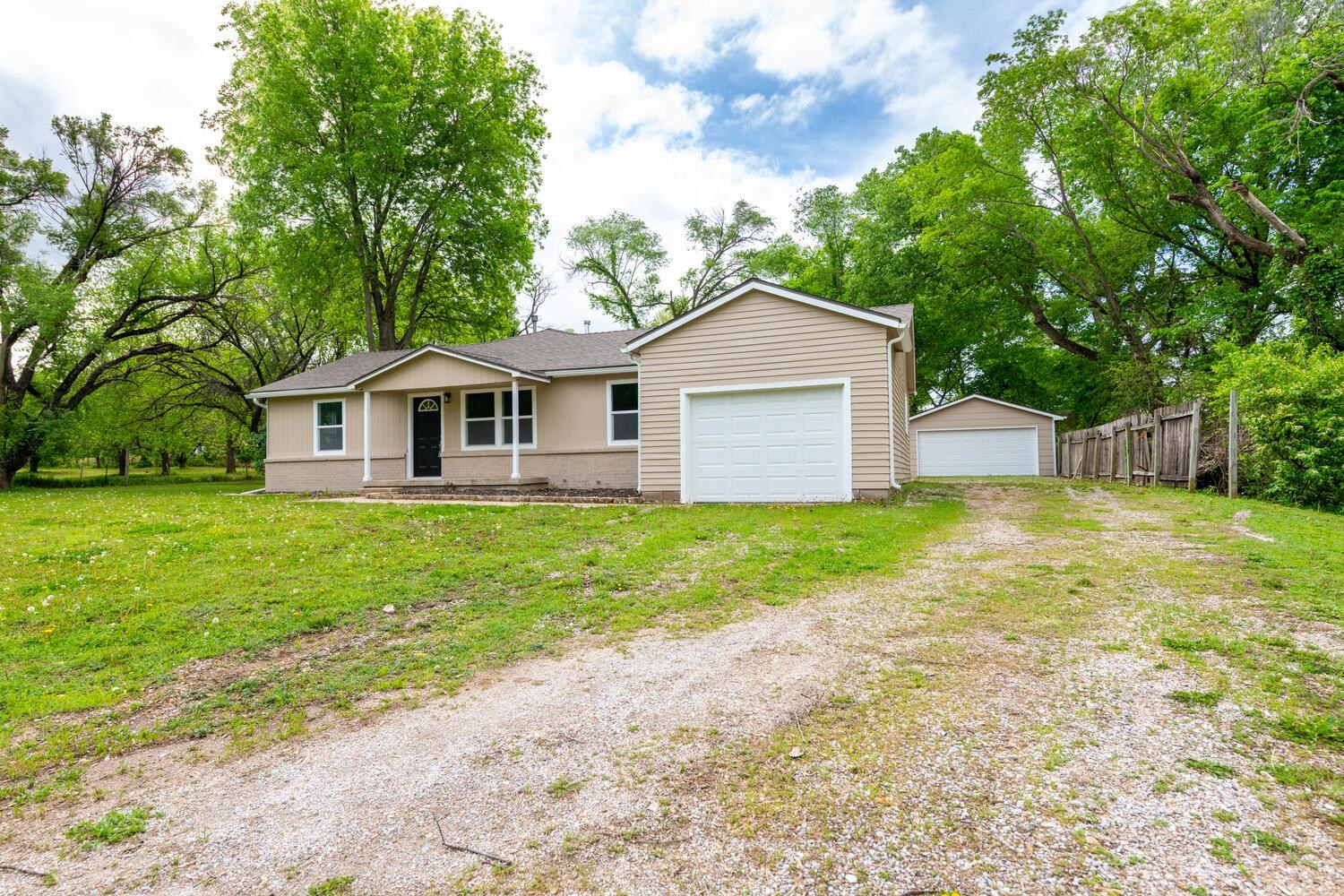 503 W Conyers Avenue Derby KS 67037