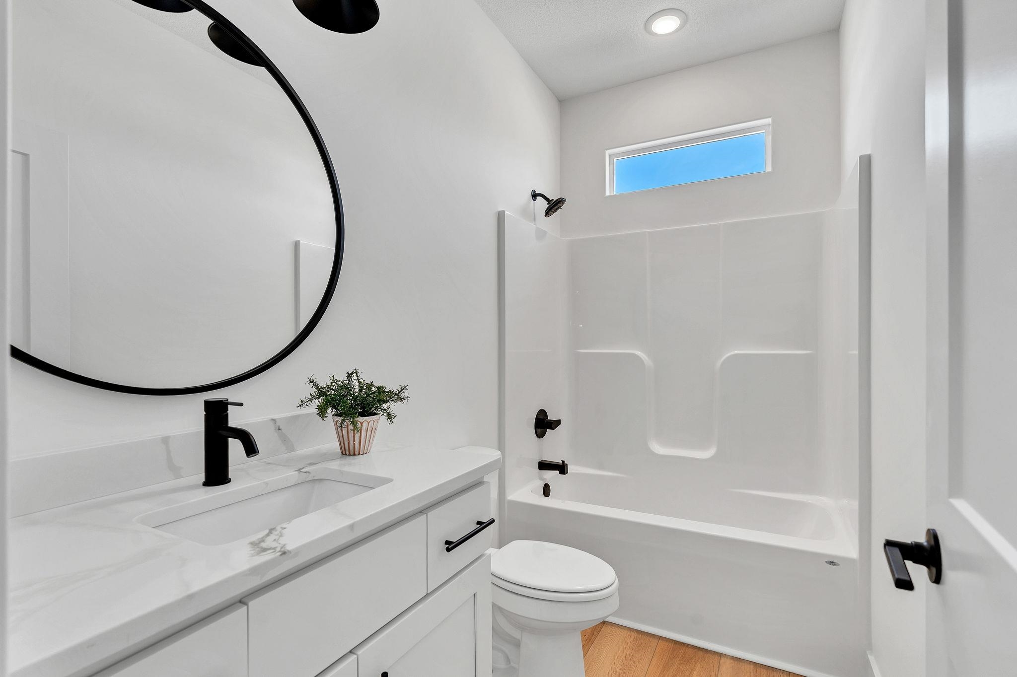 2928 E Burlington Circle Park City KS 67219