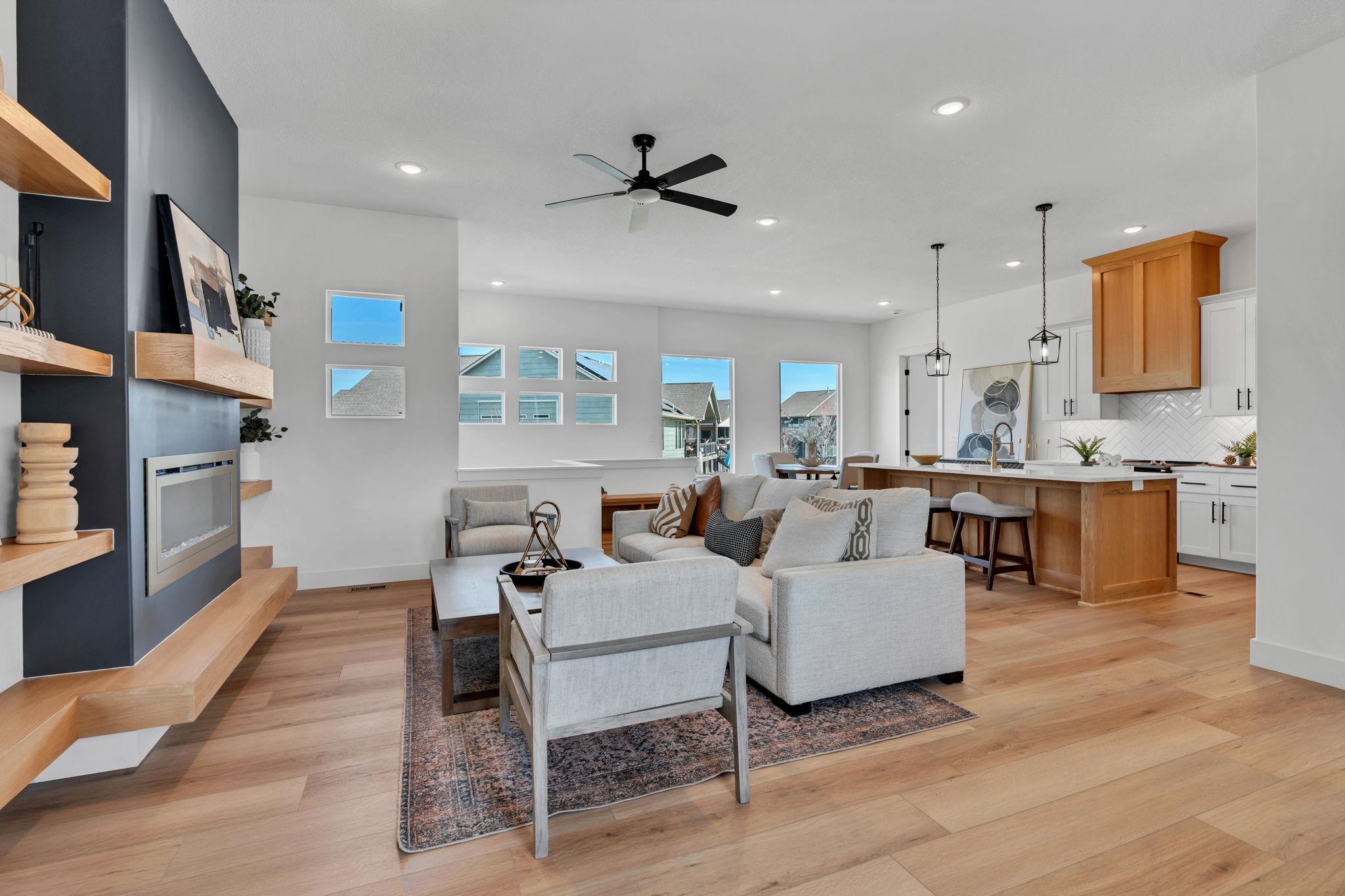 2928 E Burlington Circle Park City KS 67219