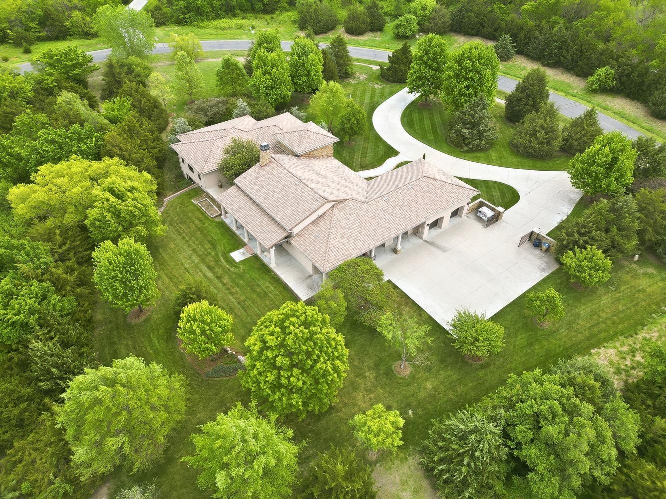 2511 E Flint Hills National Prkwy Andover KS 67002