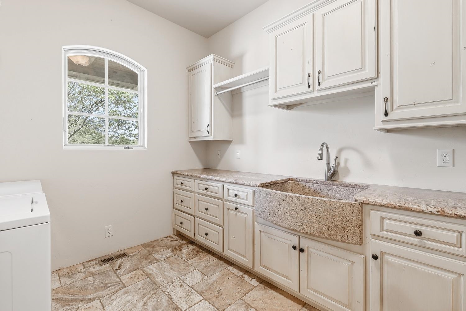2511 E Flint Hills National Prkwy Andover KS 67002