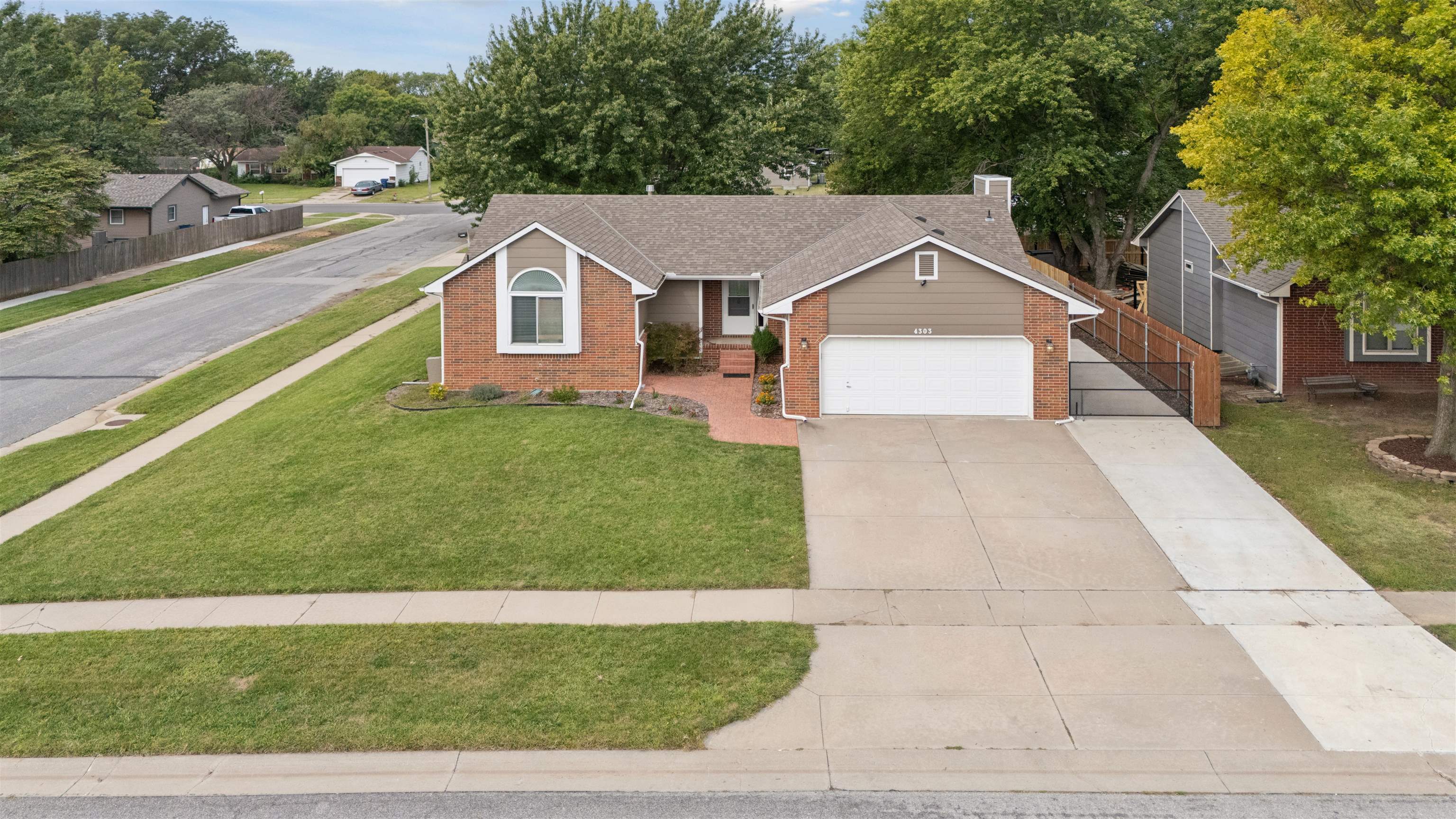 4303 N Mission Bel Aire KS 67226