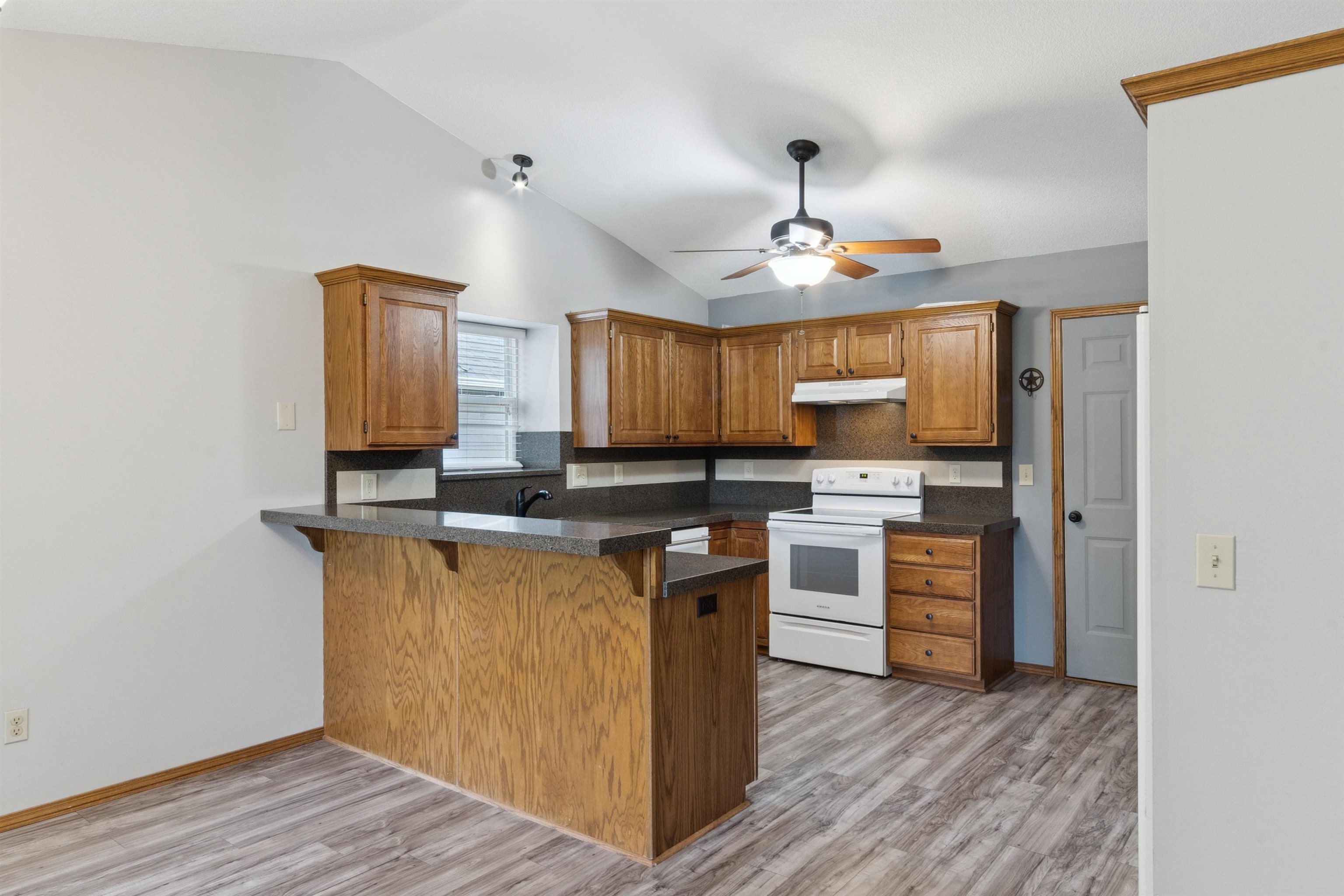 4303 N Mission Bel Aire KS 67226