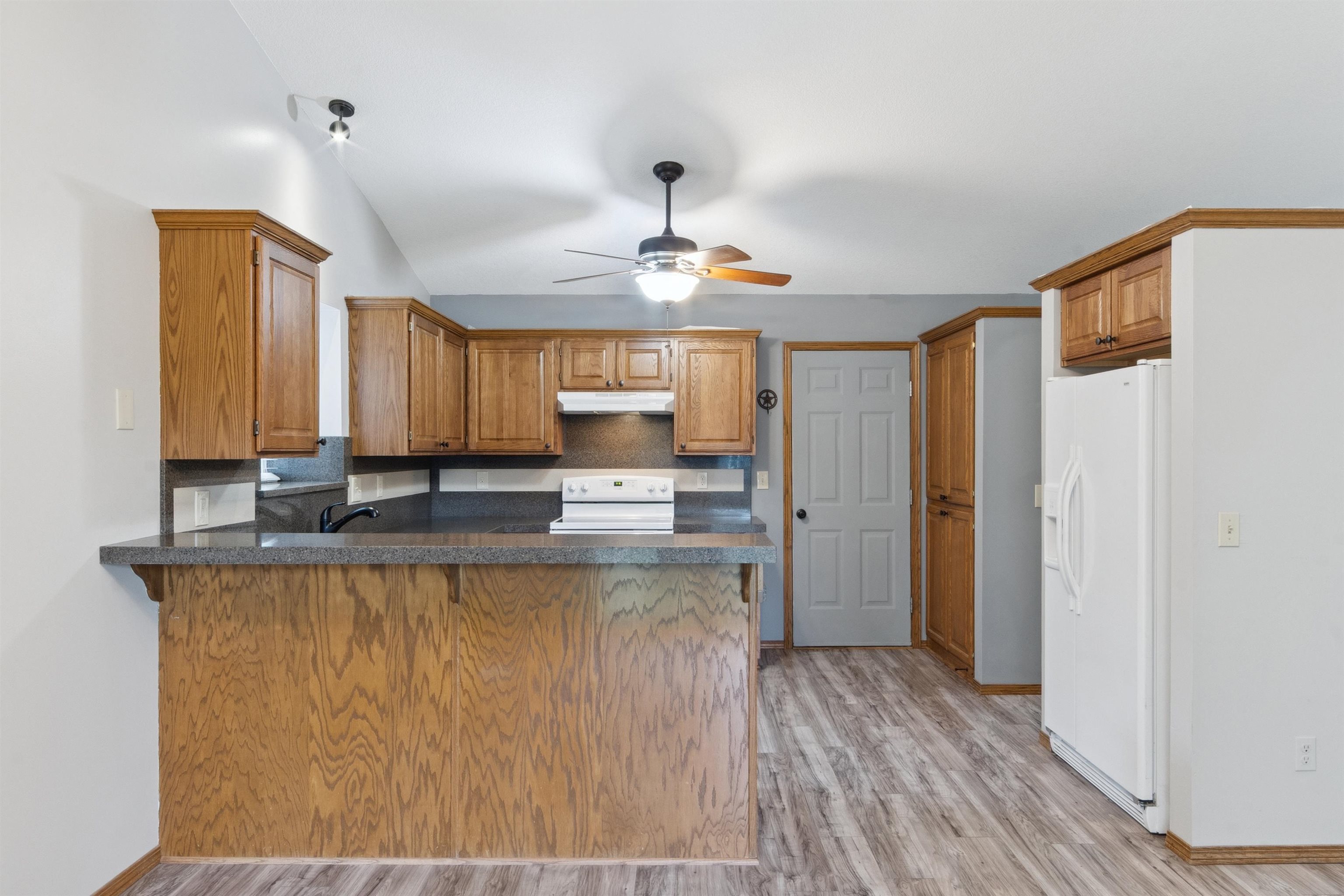 4303 N Mission Bel Aire KS 67226