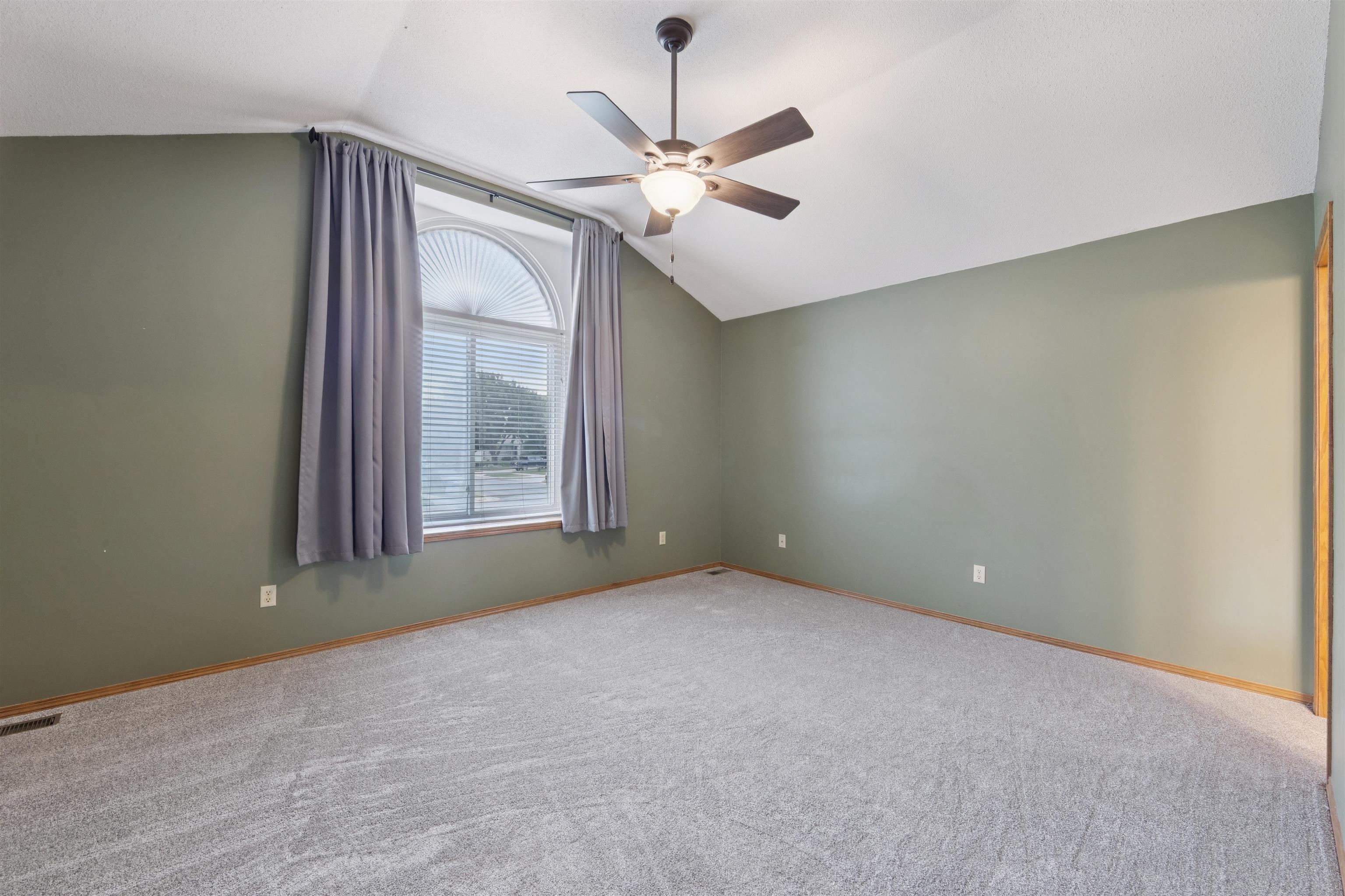 4303 N Mission Bel Aire KS 67226