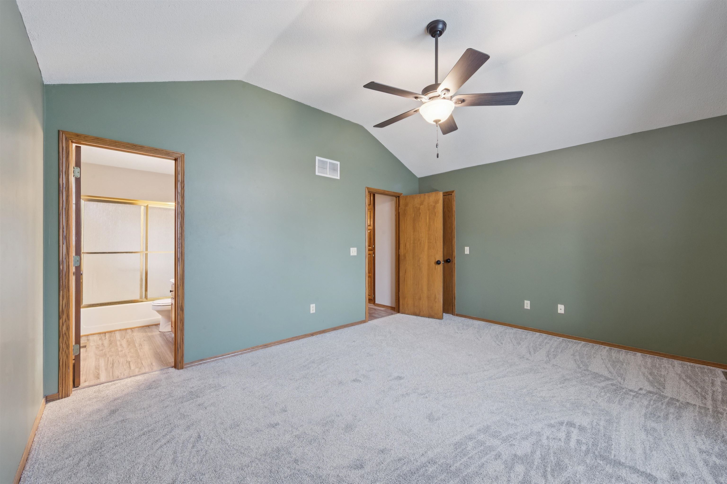 4303 N Mission Bel Aire KS 67226