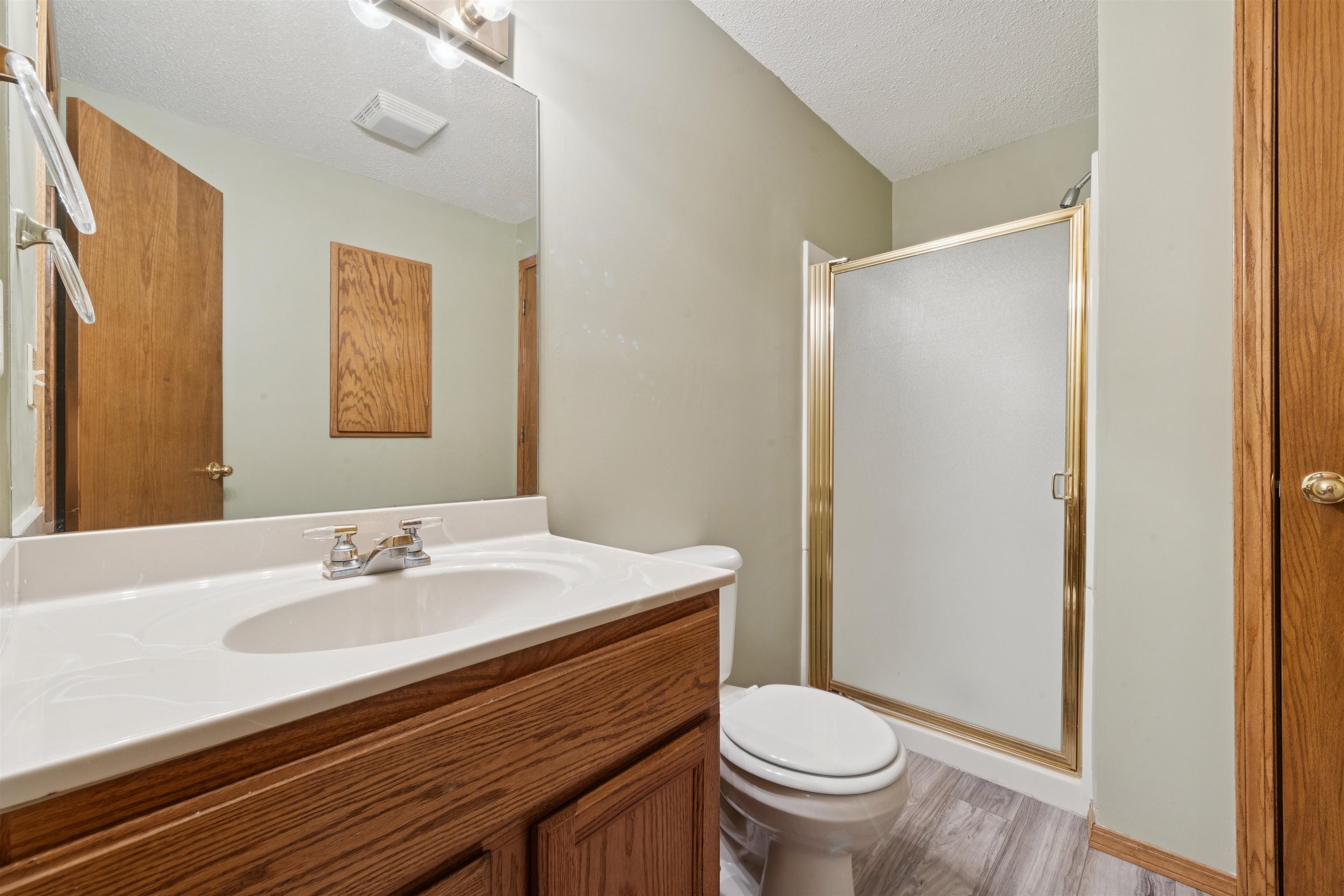 4303 N Mission Bel Aire KS 67226