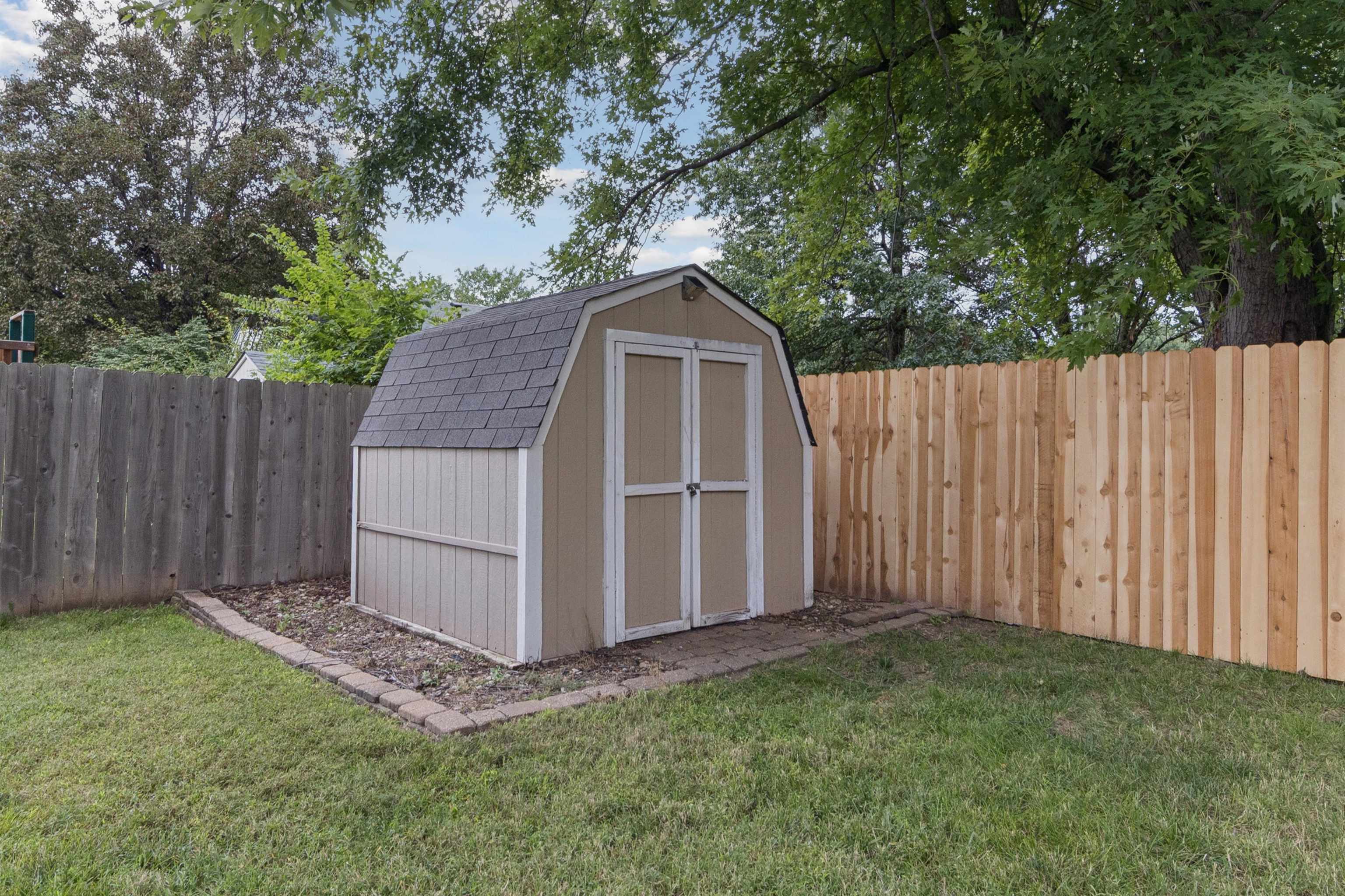 4303 N Mission Bel Aire KS 67226