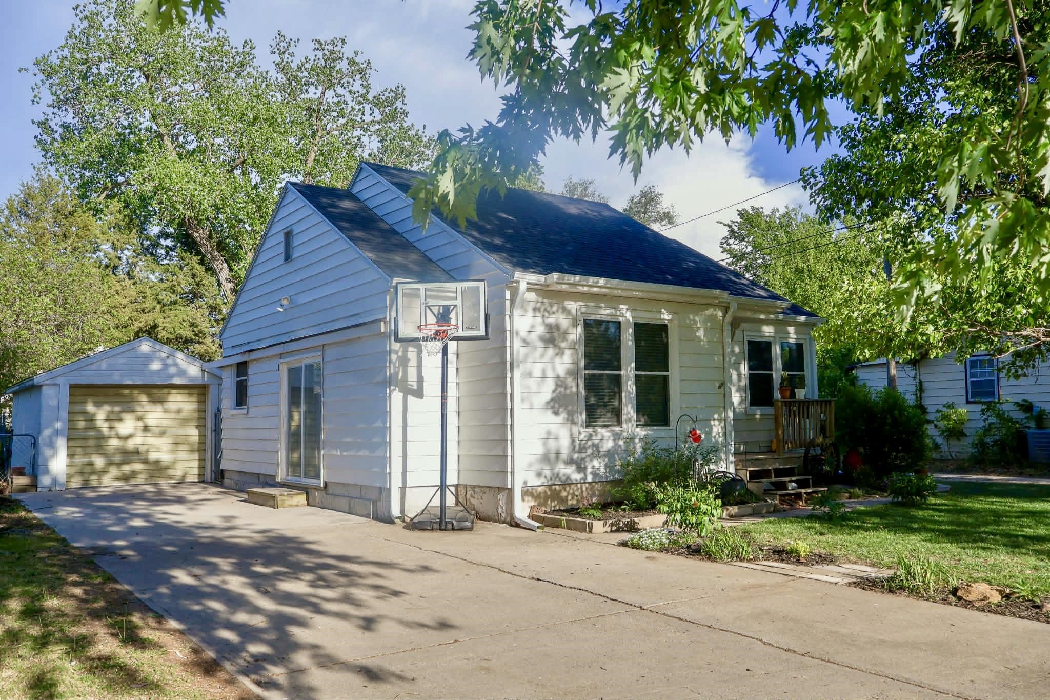 114 N Olivette Street Mcpherson KS 67460
