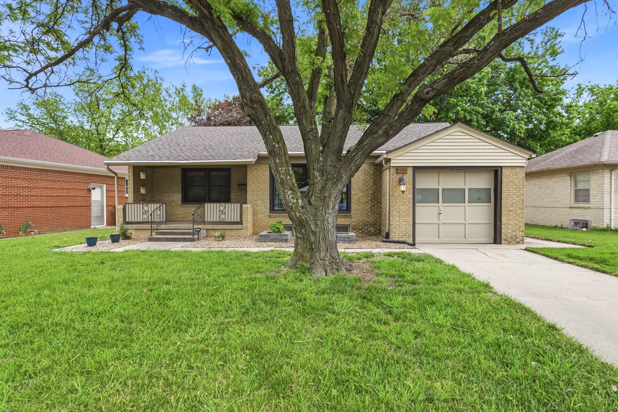 2717 E Menlo Drive Wichita KS 67211