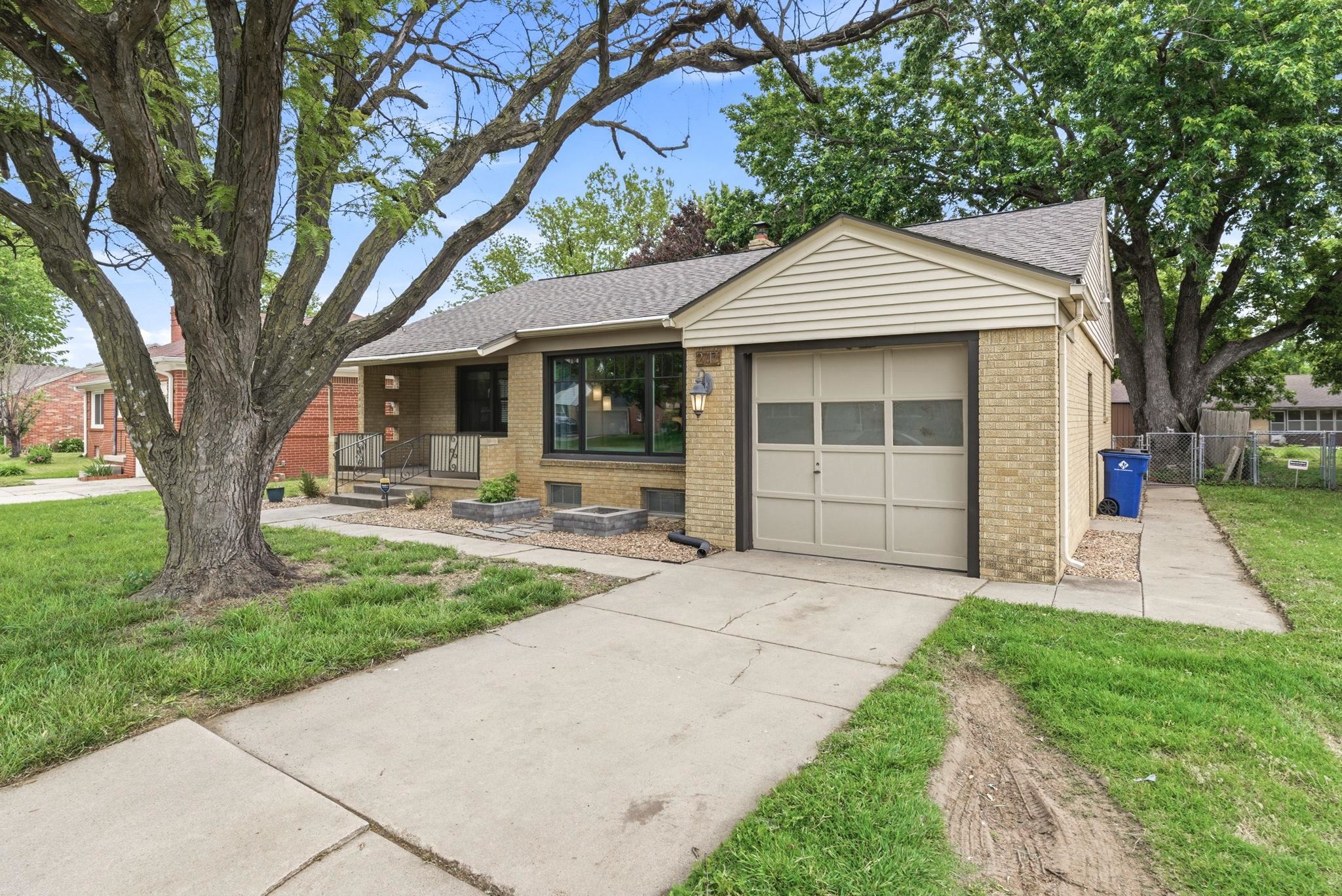 2717 E Menlo Drive Wichita KS 67211