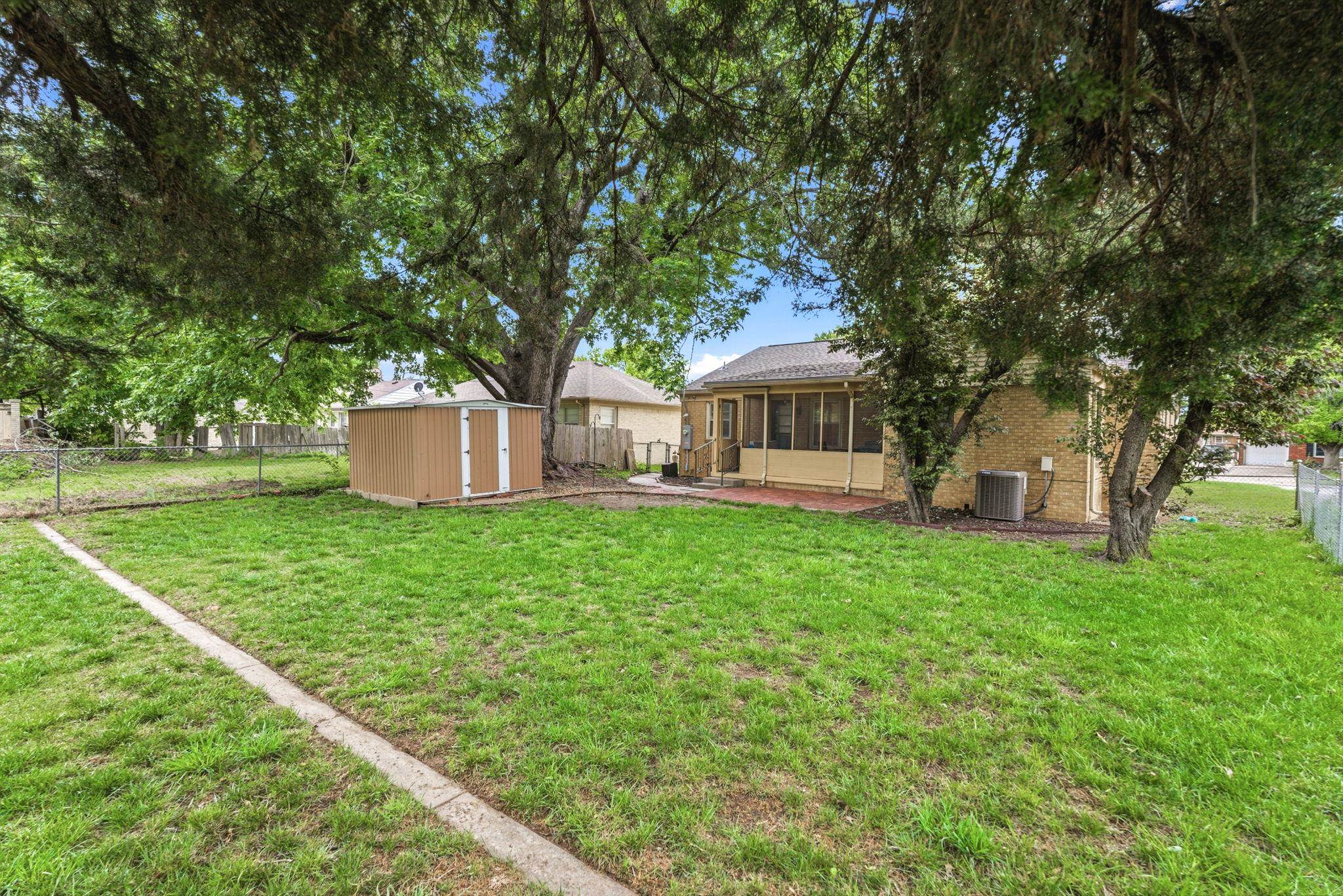 2717 E Menlo Drive Wichita KS 67211