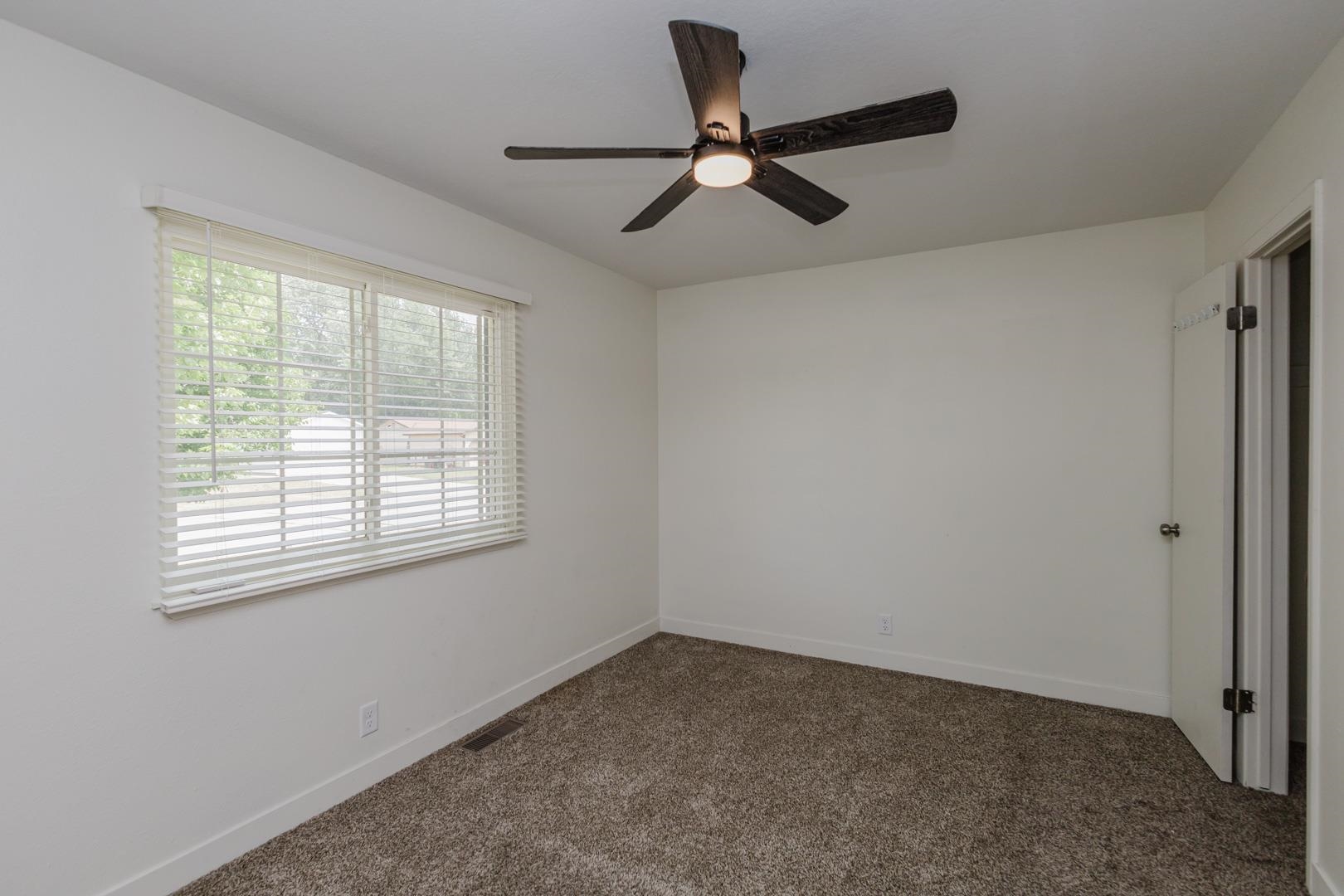 515 E Maywood Wichita KS 67216