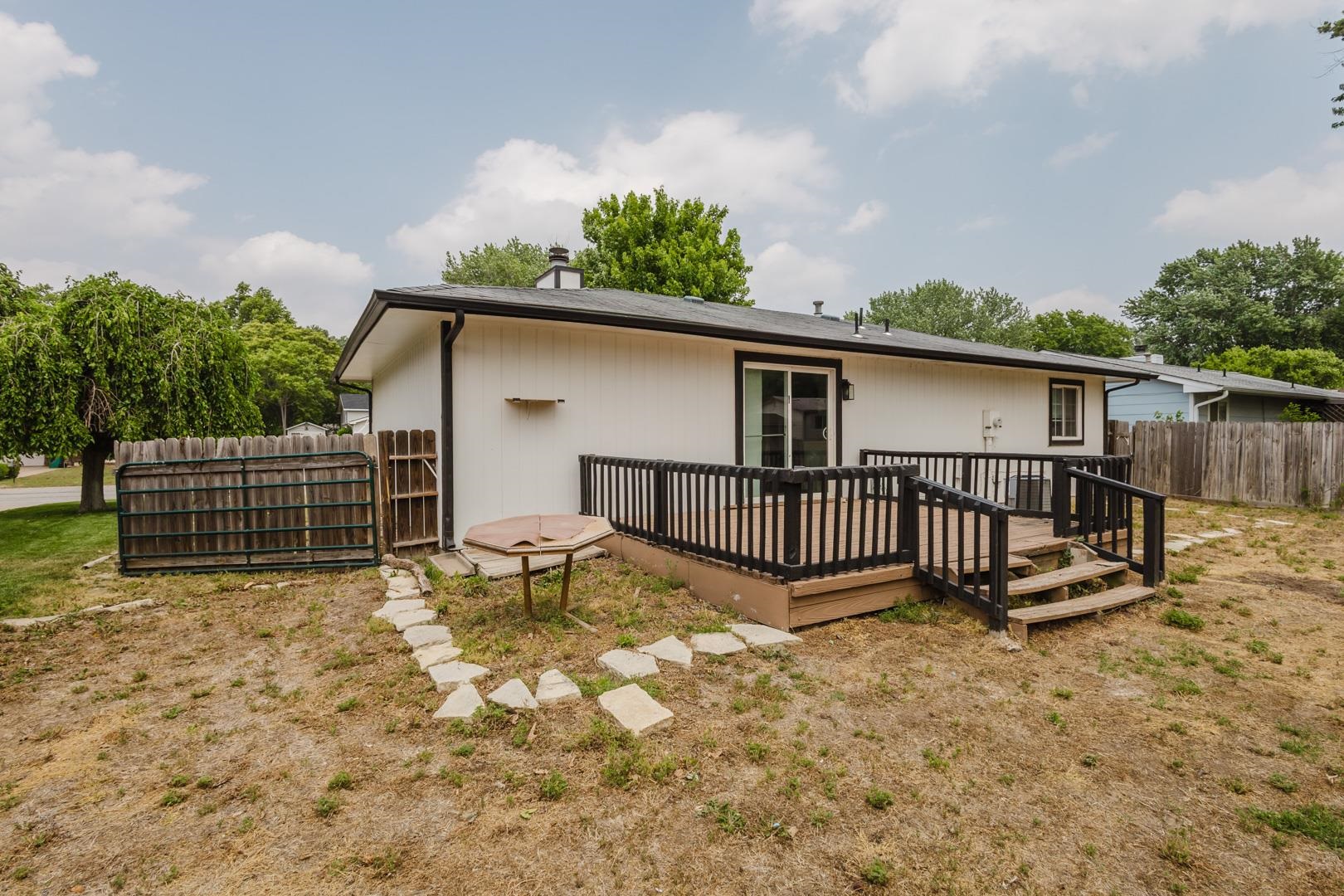 515 E Maywood Wichita KS 67216