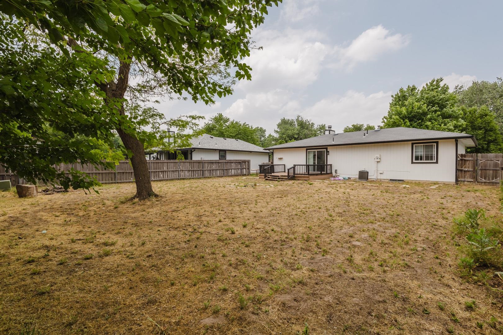 515 E Maywood Wichita KS 67216