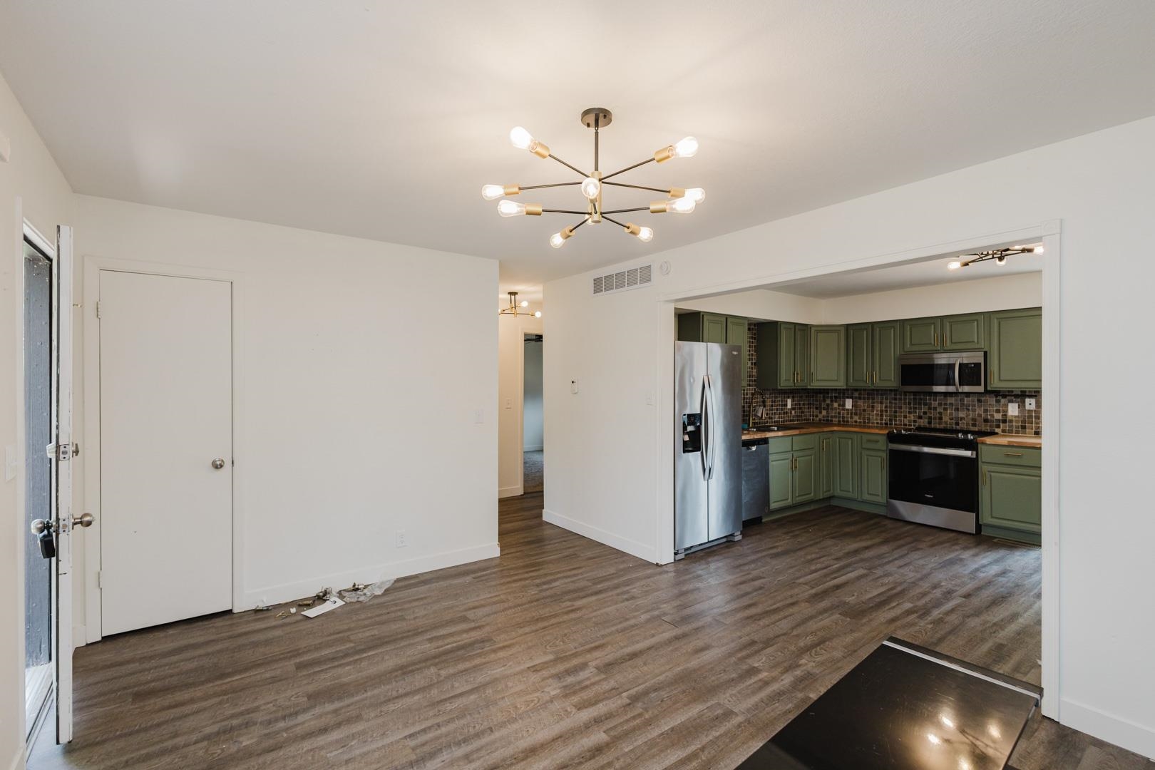 515 E Maywood Wichita KS 67216