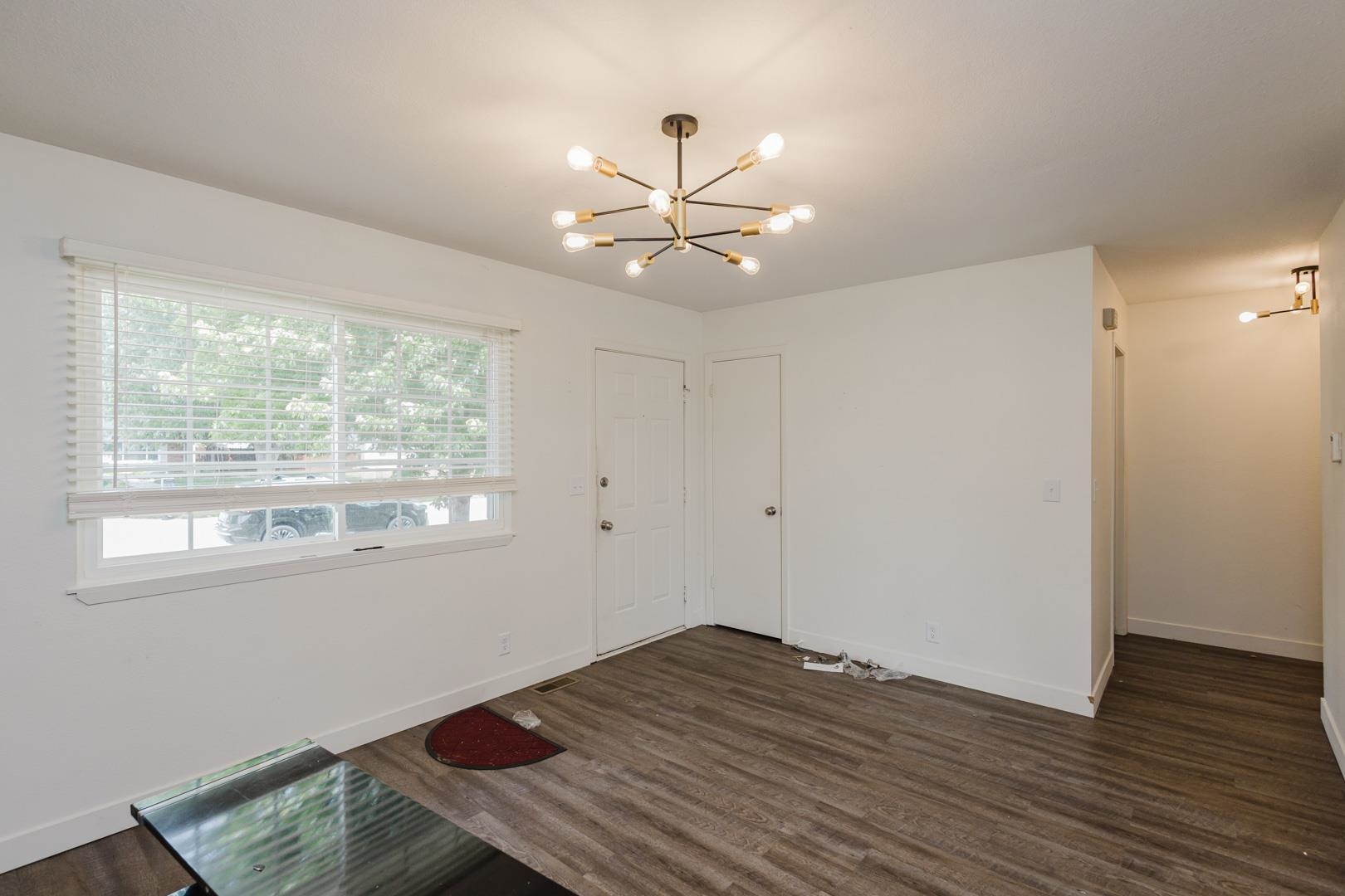515 E Maywood Wichita KS 67216
