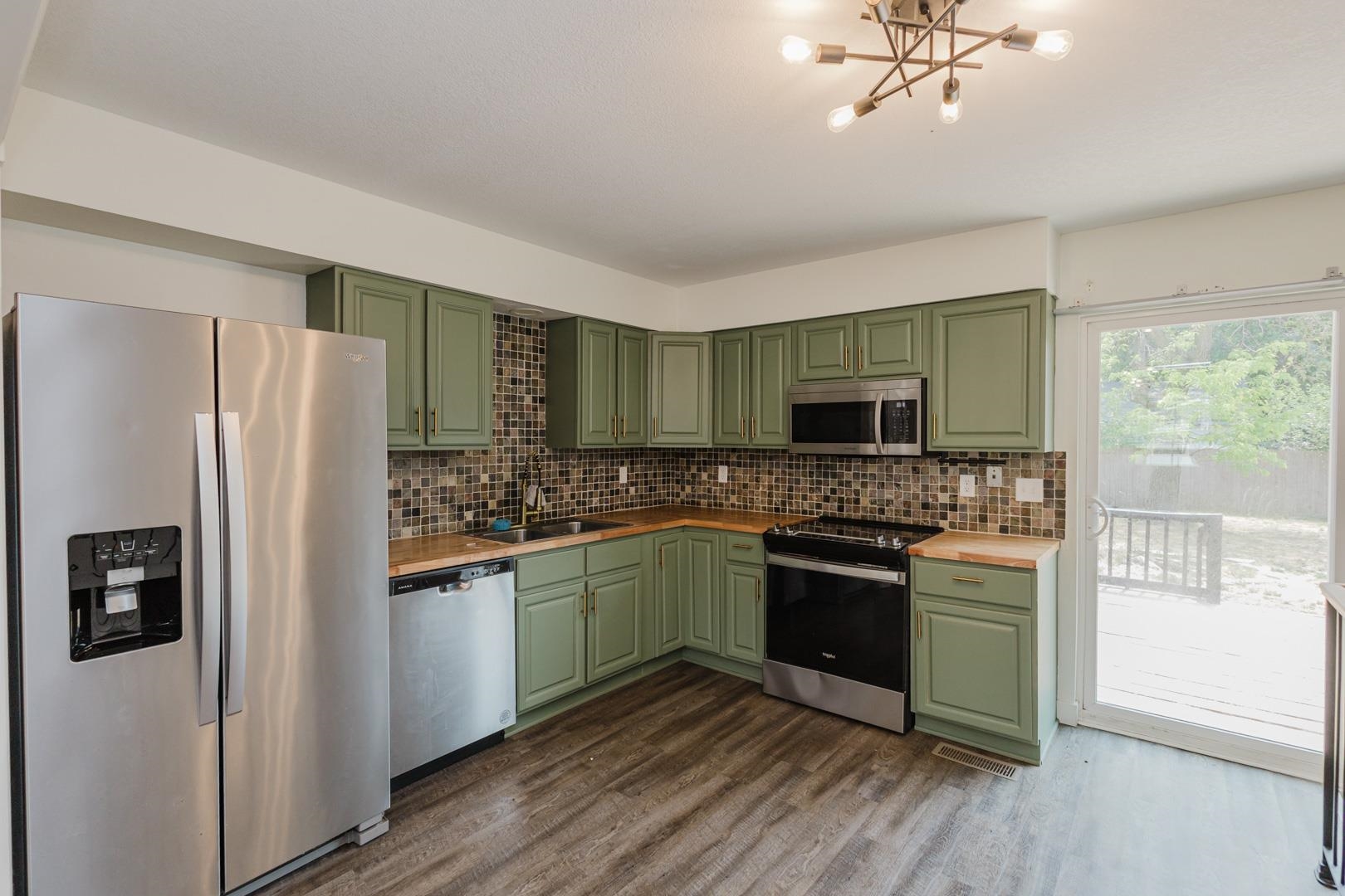 515 E Maywood Wichita KS 67216