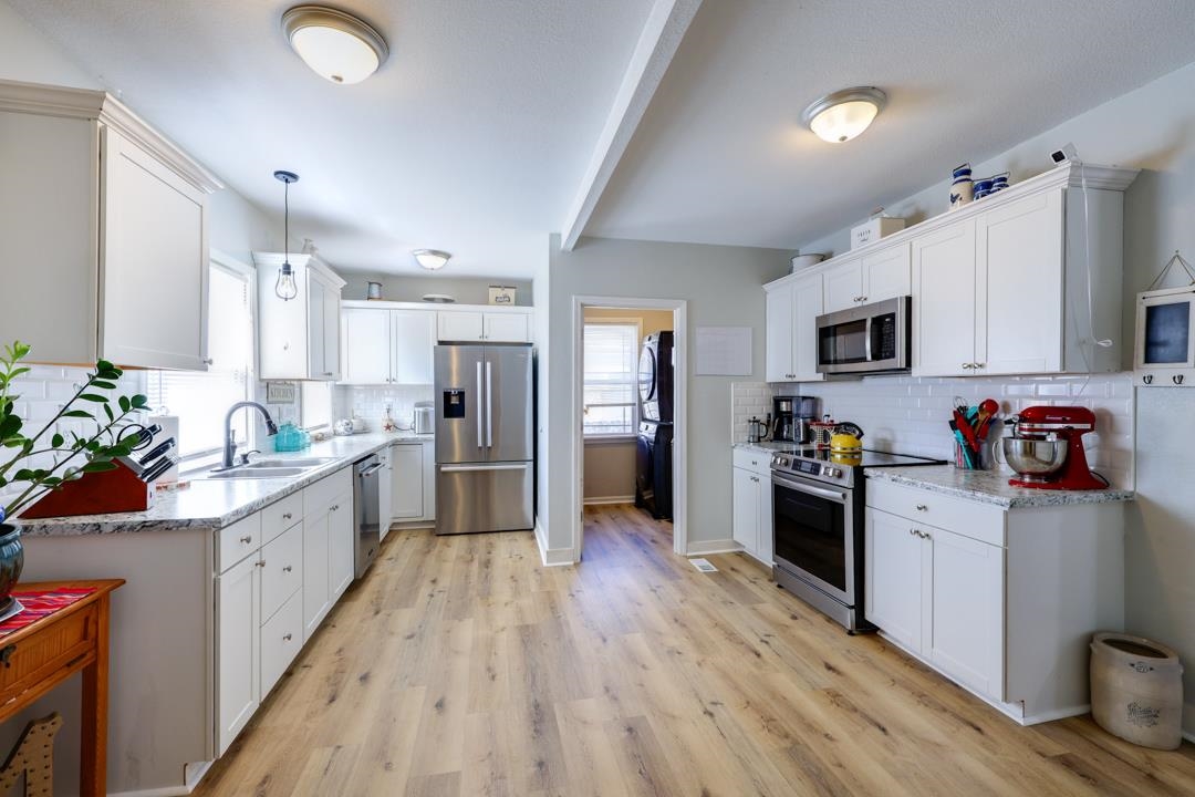 1309 E 9th Winfield KS 67156