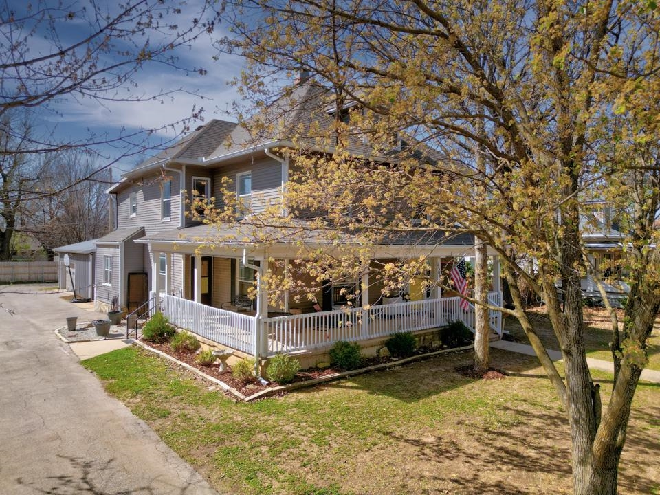 1309 E 9th Winfield KS 67156