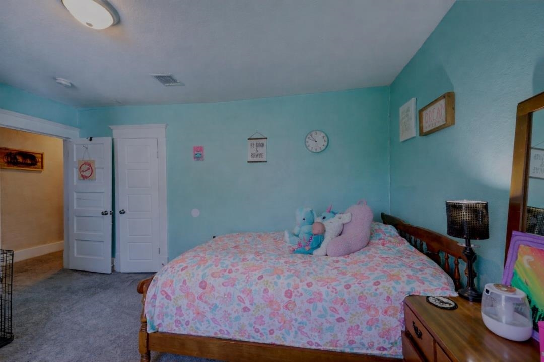 1309 E 9th Winfield KS 67156