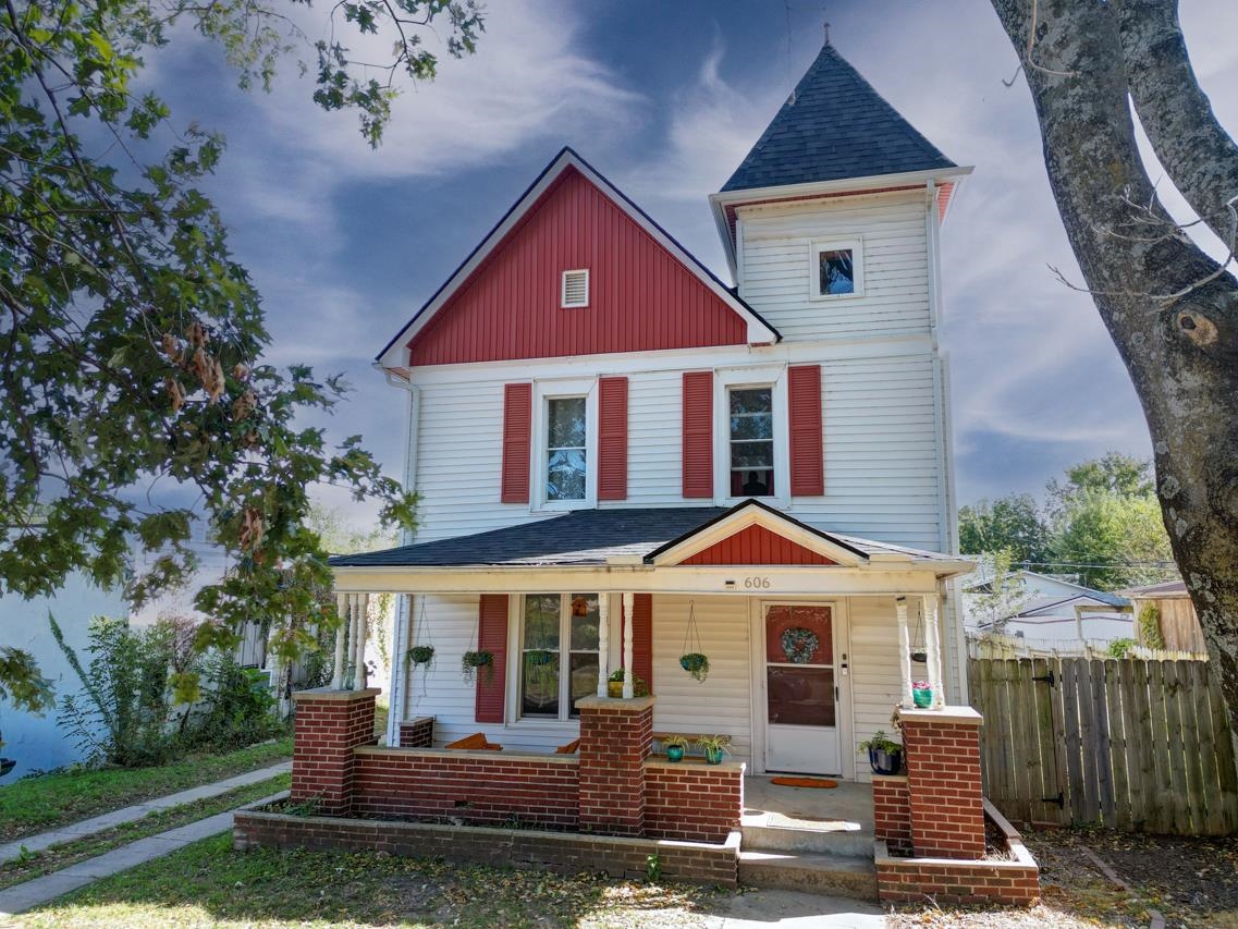 606 S C Street Arkansas City KS 67005