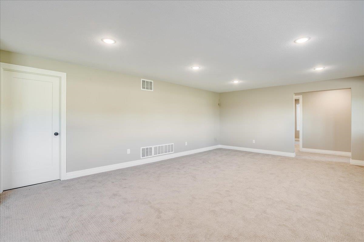 9642 W Cedar Lane Maize KS 67101