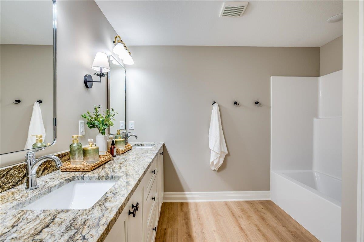 9642 W Cedar Lane Maize KS 67101