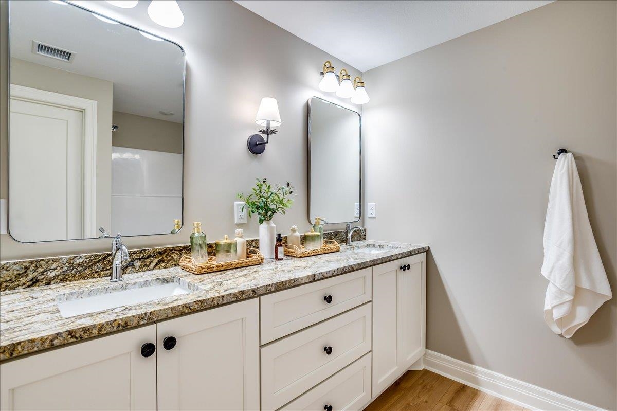 9642 W Cedar Lane Maize KS 67101
