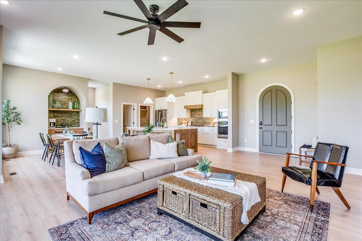 9642 W Cedar Lane Maize KS 67101