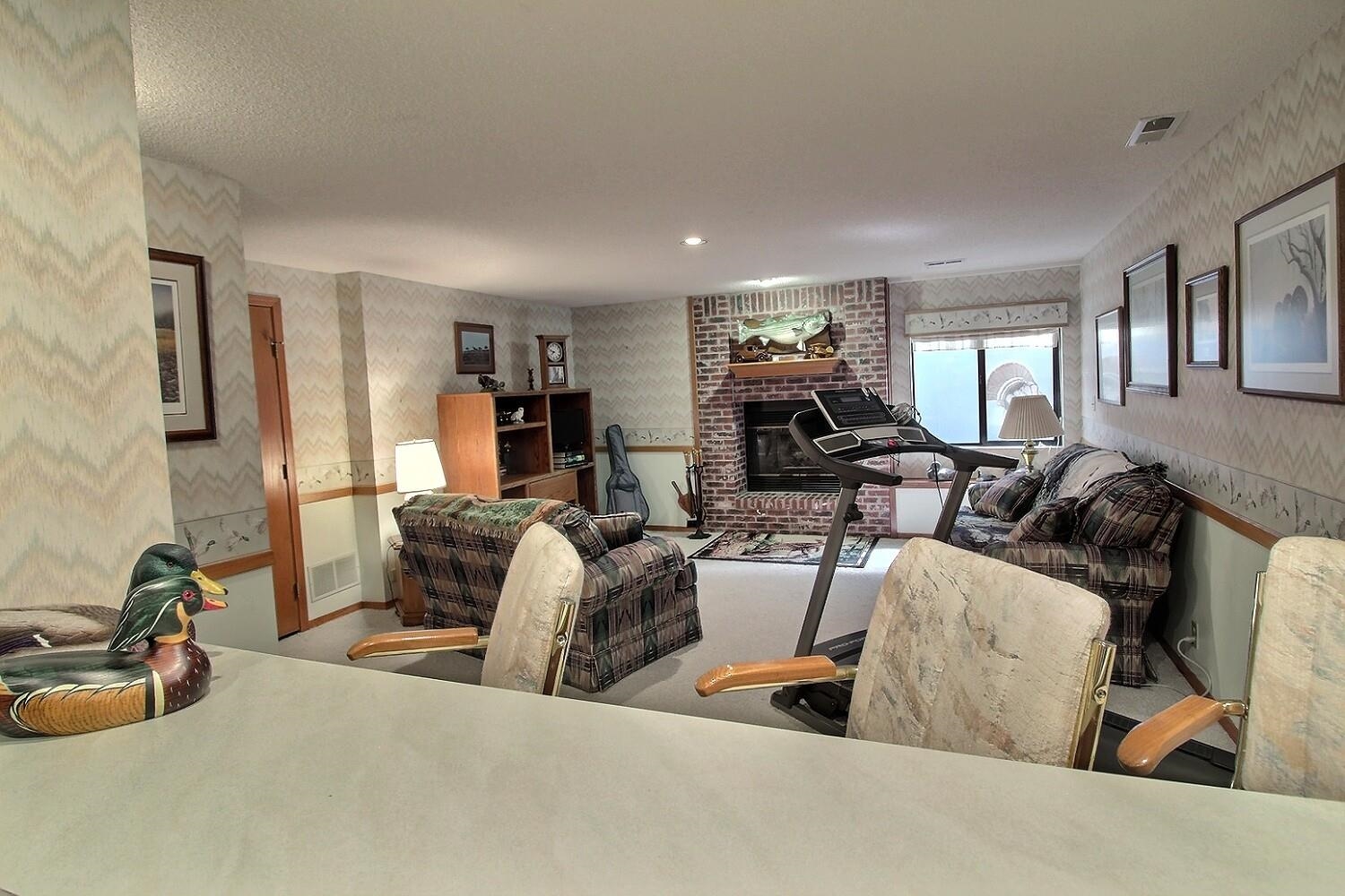 2634 Glacier Drive Wichita KS 67215-1514