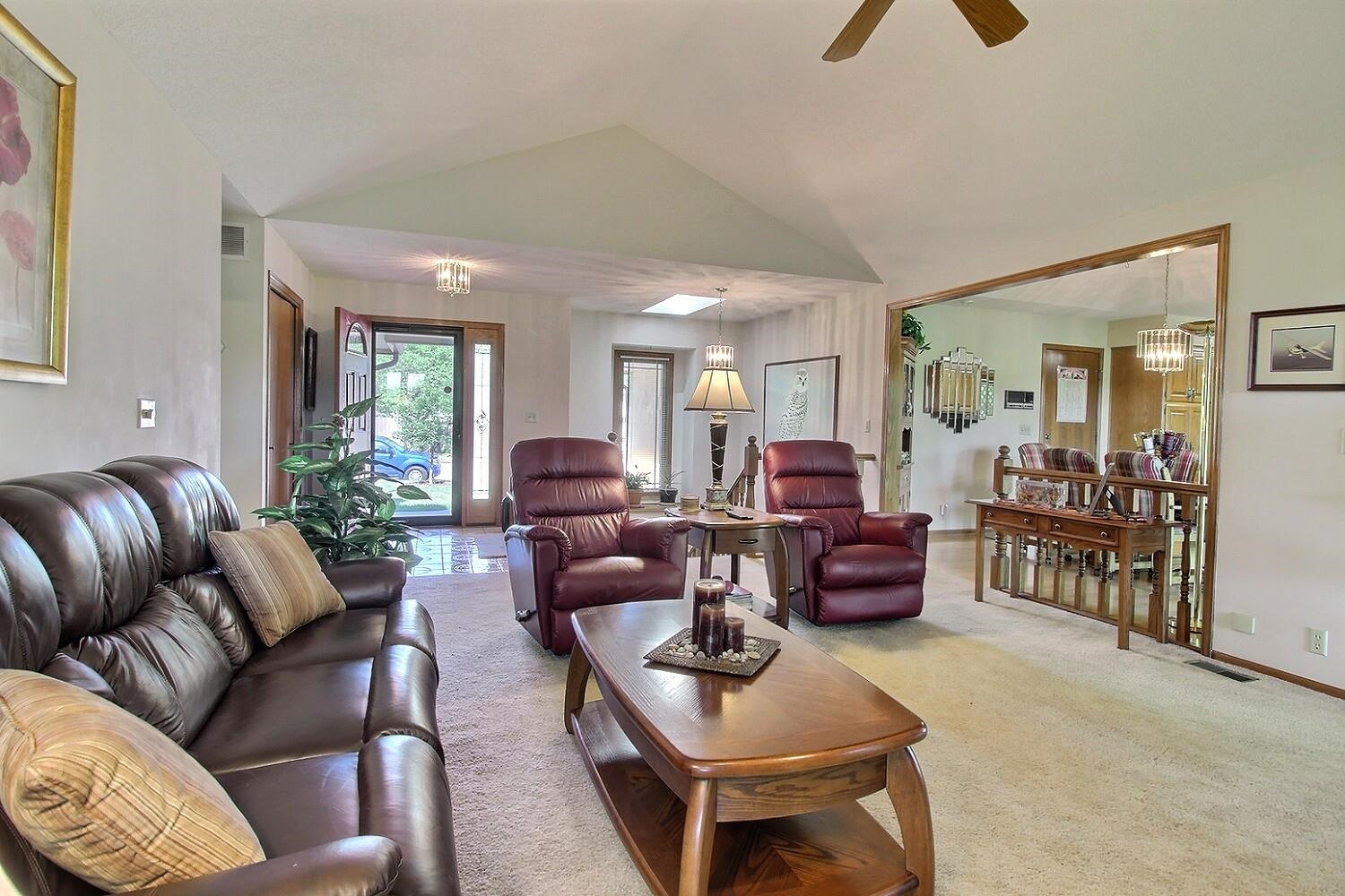 2634 Glacier Drive Wichita KS 67215-1514