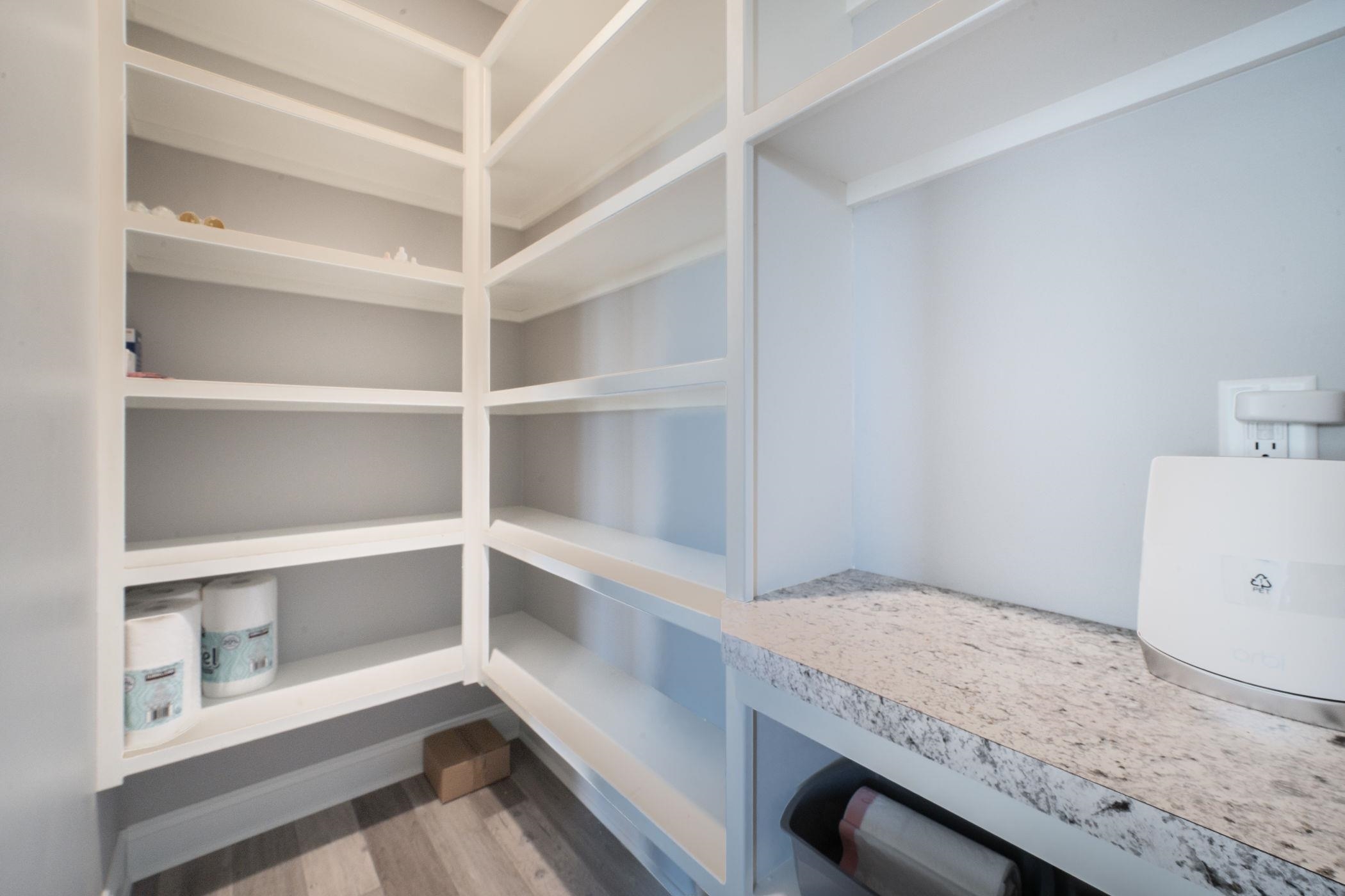 1604 N Shadow Rock Drive Andover KS 67002