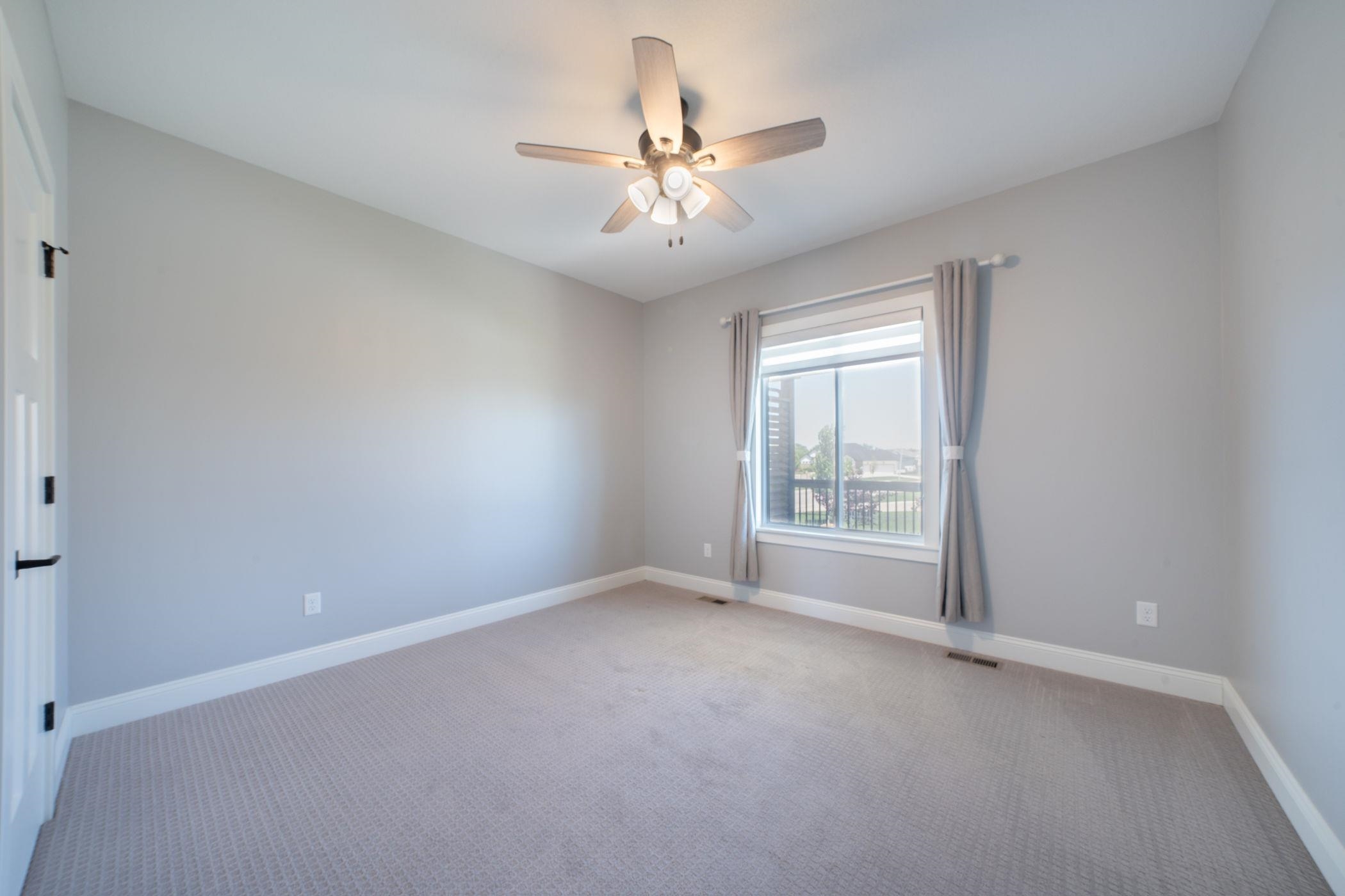 1604 N Shadow Rock Drive Andover KS 67002