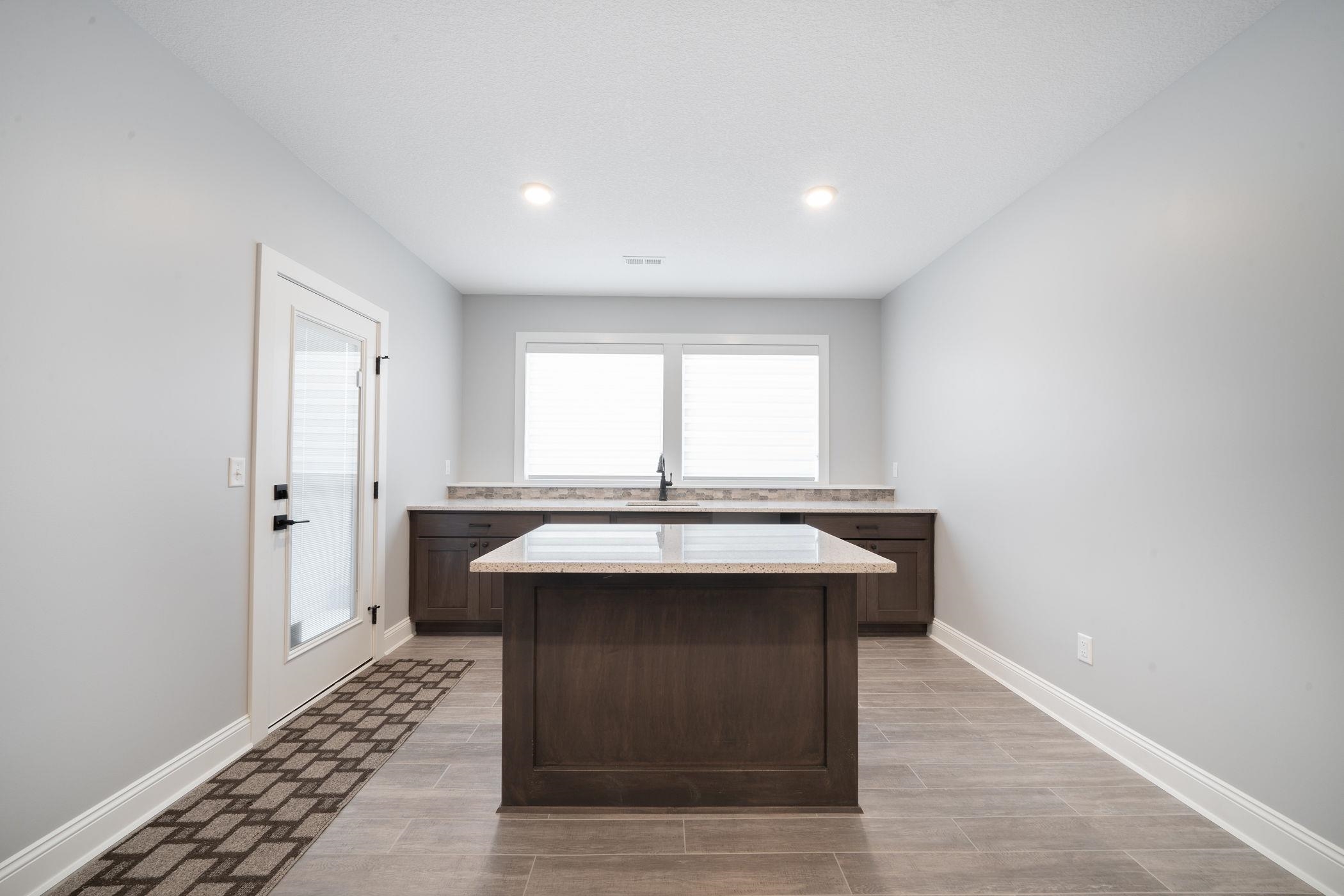 1604 N Shadow Rock Drive Andover KS 67002