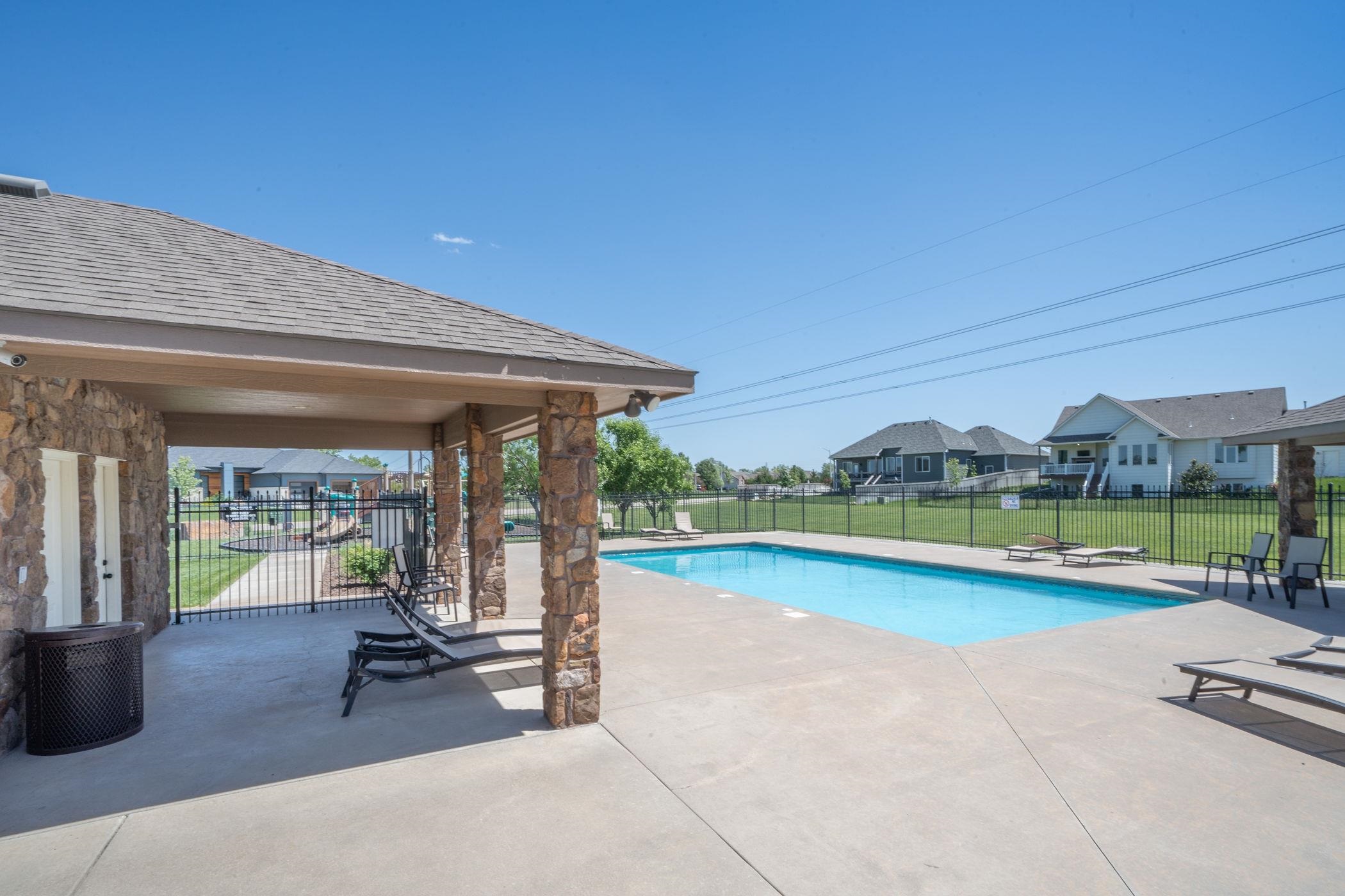 1604 N Shadow Rock Drive Andover KS 67002