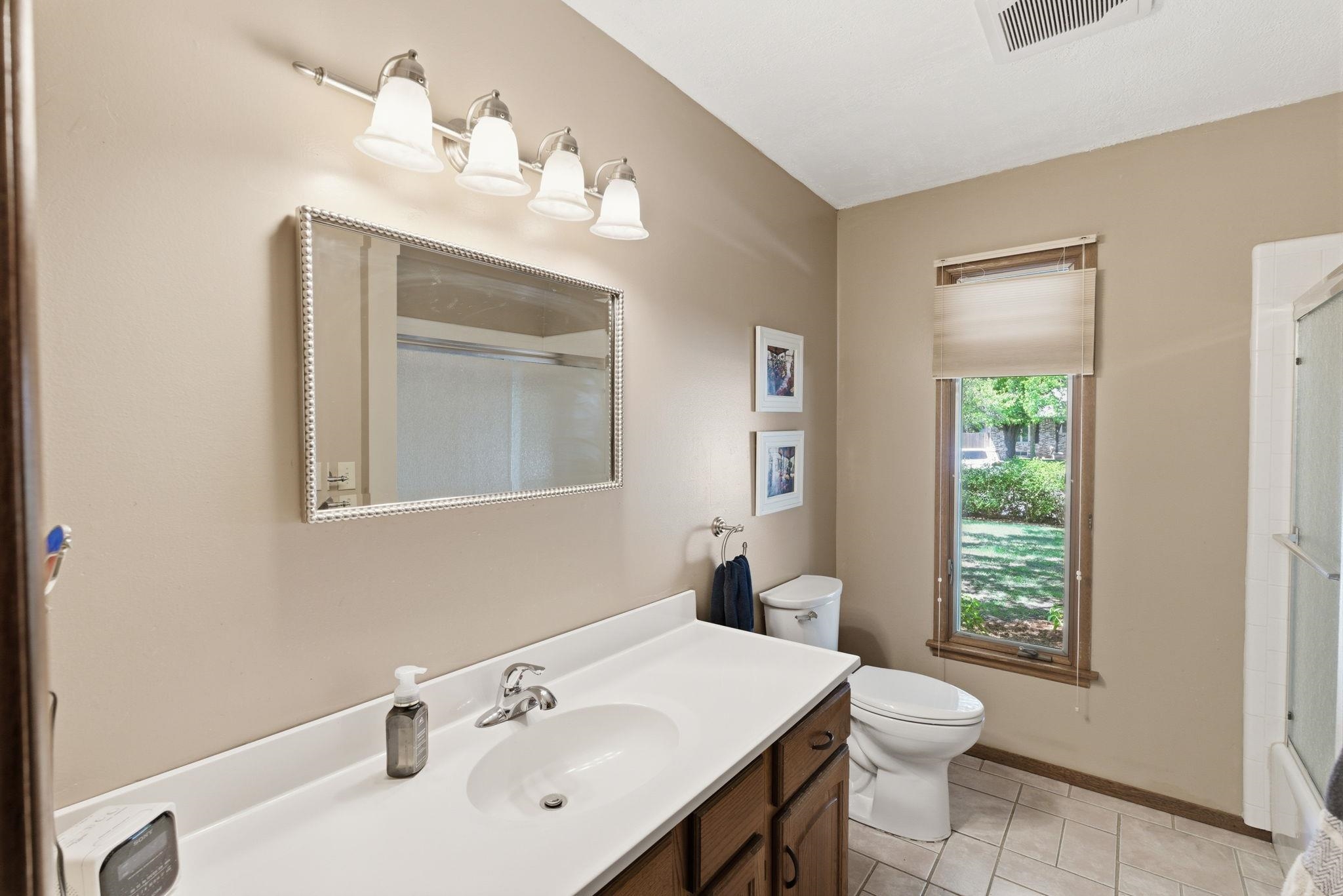 2308 N Longwood Wichita KS 67226