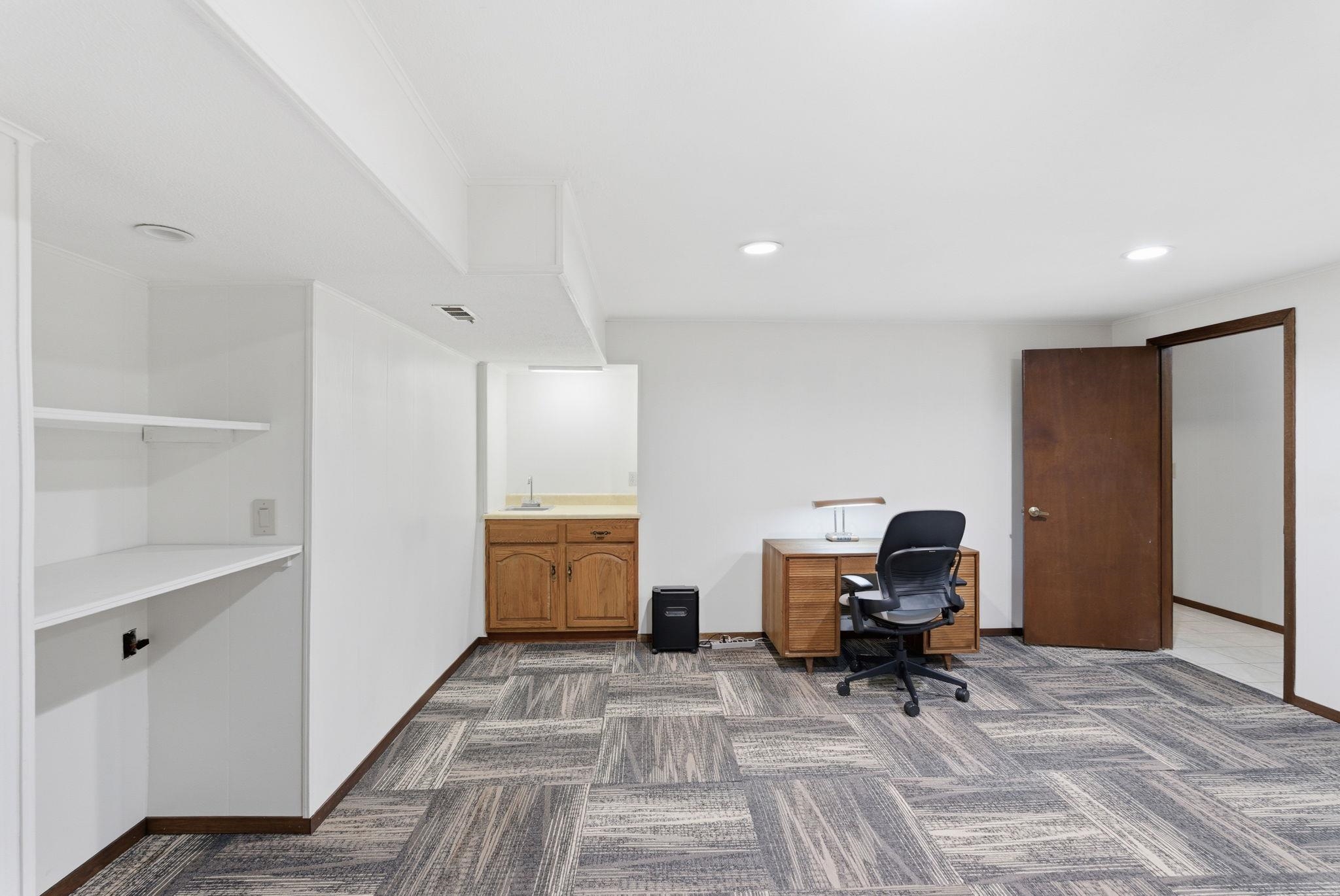 2308 N Longwood Wichita KS 67226